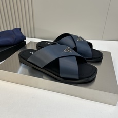 ⚠️【P R A D*】⚠️高品质,顶尖工艺品⚠️男士真皮拖鞋⚠️正码:39-44(4一10)⚠夏季专属 ⚠️【P R A D*】⚠️高品质,顶尖工艺品⚠️男士真皮拖鞋⚠️正码:39-44(4一10)⚠夏季专属