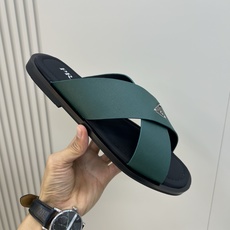 ⚠️【P R A D*】⚠️高品质,顶尖工艺品⚠️男士真皮拖鞋⚠️正码:39-44(4一10)⚠夏季专属 ⚠️【P R A D*】⚠️高品质,顶尖工艺品⚠️男士真皮拖鞋⚠️正码:39-44(4一10)⚠夏季专属