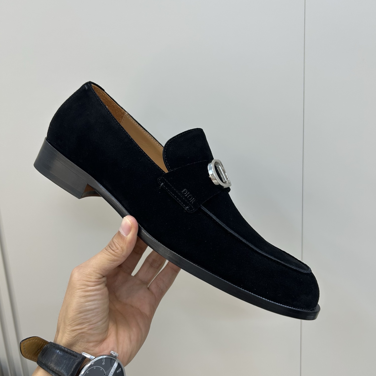 ⚠️【Di*r】⚠️，顶尖工艺品⚠️时尚正装皮底⚠️正码：39一44，(5一10)⚠️迪奥永恒经典乐福鞋