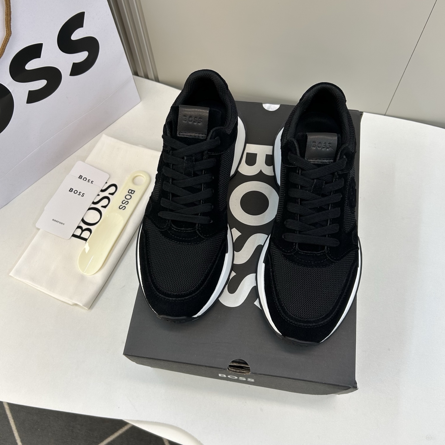 Кроссовки Boss