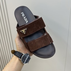 ⚠️【PRA*A】⚠️男士精品拖鞋⚠️码数:39 -44(45.46订做)⚠️春夏最新款!经典简约男士拖 ⚠️【PRA*A】⚠️男士精品拖鞋⚠️码数:39 -44(45.46订做)⚠️春夏最新款!经典简约男士拖