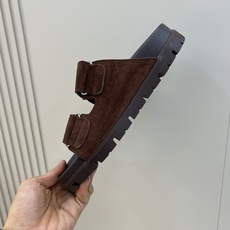 ⚠️【PRA*A】⚠️男士精品拖鞋⚠️码数:39 -44(45.46订做)⚠️春夏最新款!经典简约男士拖 ⚠️【PRA*A】⚠️男士精品拖鞋⚠️码数:39 -44(45.46订做)⚠️春夏最新款!经典简约男士拖