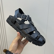 ⚠️【PRA*A】⚠️男士精品凉鞋⚠️码数:39 -44(45.46订做)⚠️春夏最新款!经典简约男士凉 ⚠️【PRA*A】⚠️男士精品凉鞋⚠️码数:39 -44(45.46订做)⚠️春夏最新款!经典简约男士凉