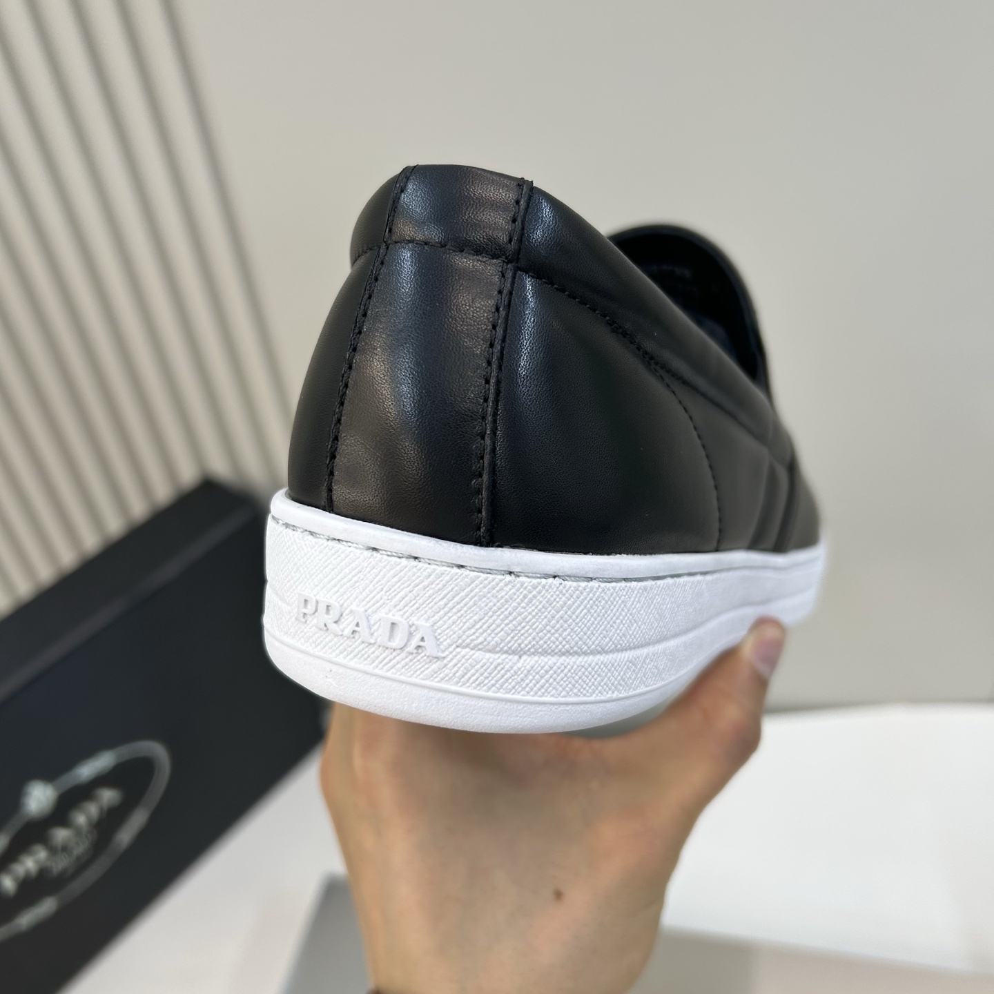⚠️【PRA*】⚠️高品质,四季款⚠️男士休闲款正码39一44(5-10)⚠️经典永不过时!独家高品!四 ⚠️【PRA*】⚠️高品质,四季款⚠️男士休闲款正码39一44(5-10)⚠️经典永不过时!独家高品!四