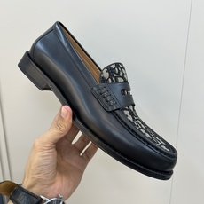 ⚠️Di*r⚠️,顶尖工艺品⚠️时尚正装皮底⚠️正码:39一44,(5一10) 皮底⚠️迪奥永恒经典乐福 ⚠️Di*r⚠️,顶尖工艺品⚠️时尚正装皮底⚠️正码:39一44,(5一10) 皮底⚠️迪奥永恒经典乐福