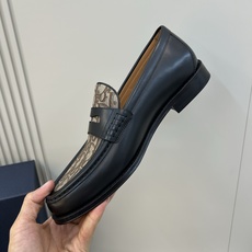 ⚠️Di*r⚠️,顶尖工艺品⚠️时尚正装皮底⚠️正码:39一44,(5一10) 皮底 ⚠️迪奥永恒经典 ⚠️Di*r⚠️,顶尖工艺品⚠️时尚正装皮底⚠️正码:39一44,(5一10) 皮底 ⚠️迪奥永恒经典