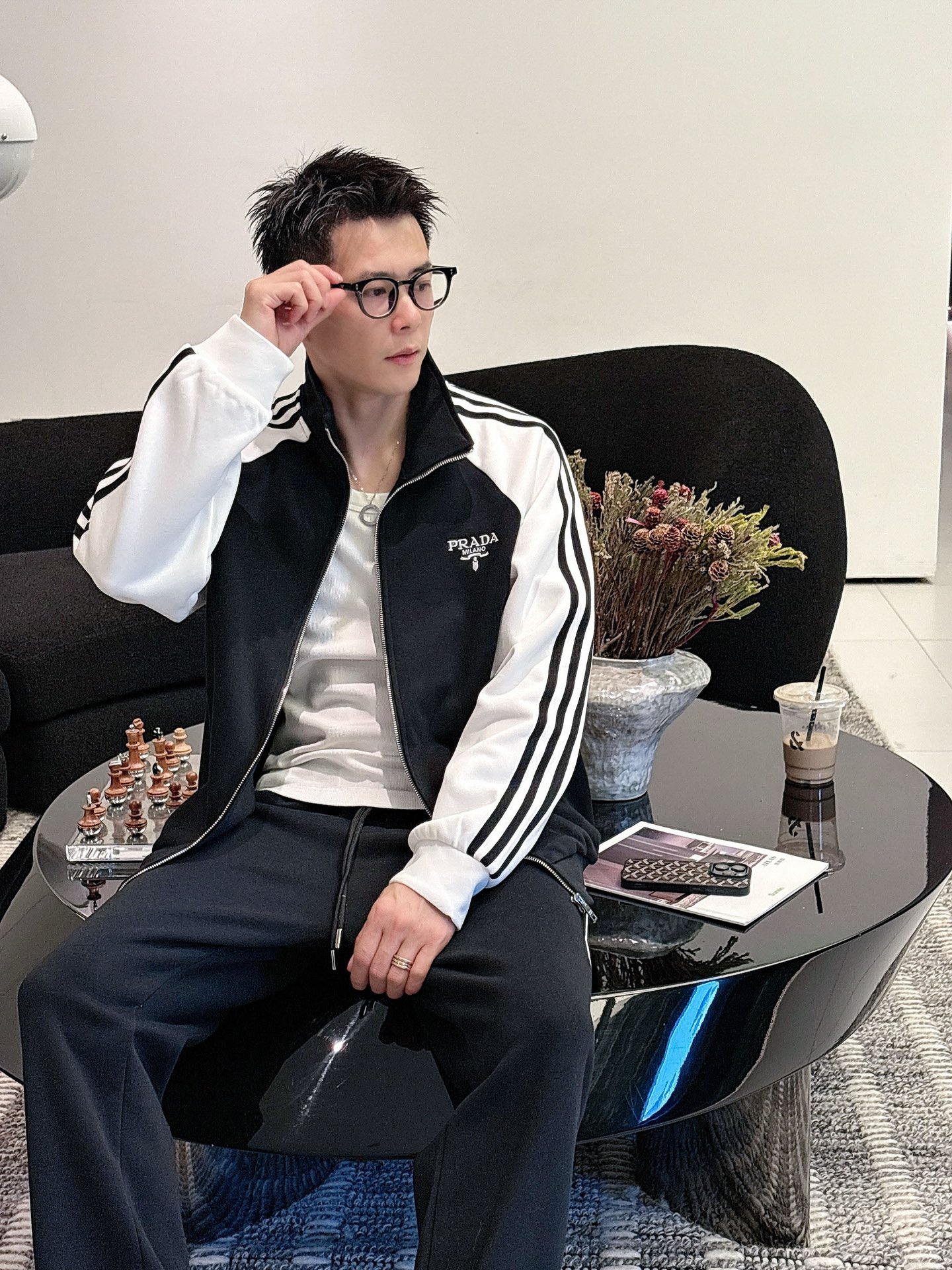 Prada Men's Black & White Two-Piece Tracksuit with Logo Embroidery, M-3XL 8 i1758471216318 7907 0 5