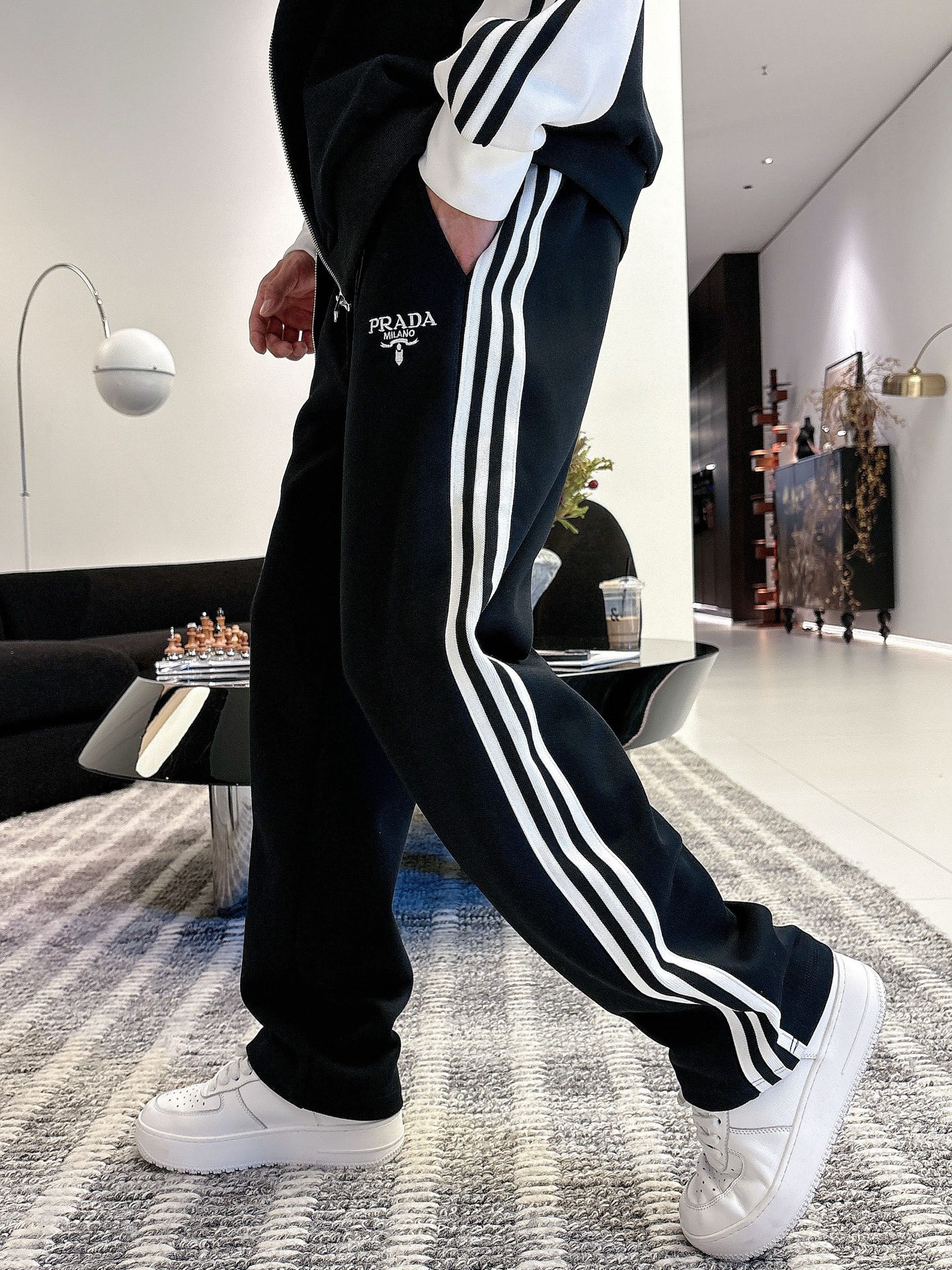 Prada Men's Black & White Two-Piece Tracksuit with Logo Embroidery, M-3XL 12 i1758471218166 9212 0 12