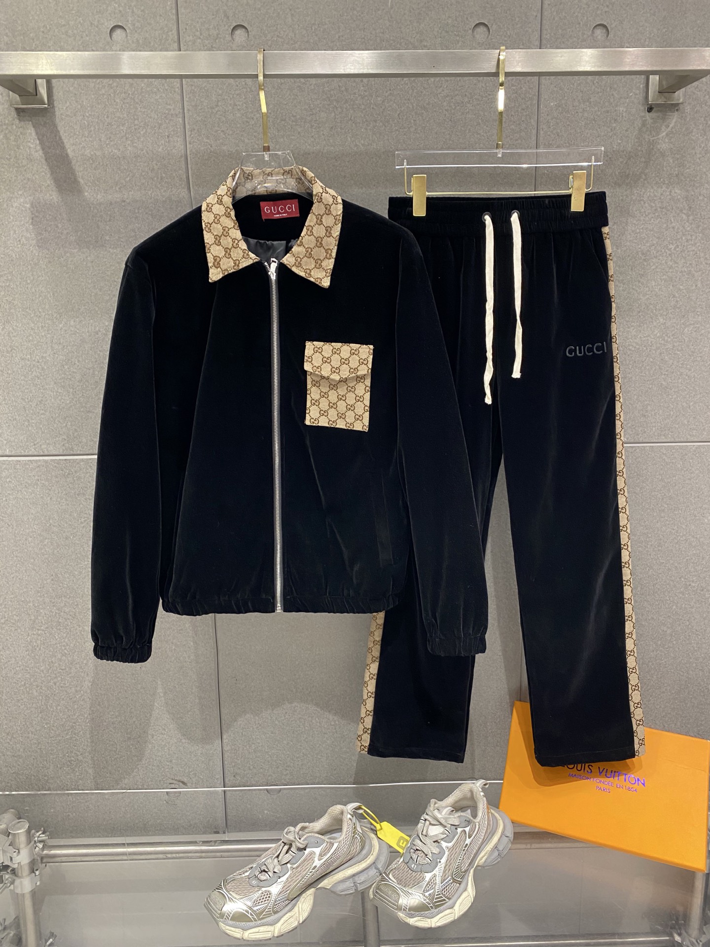 Gucci Navy Collar Zip Tracksuit