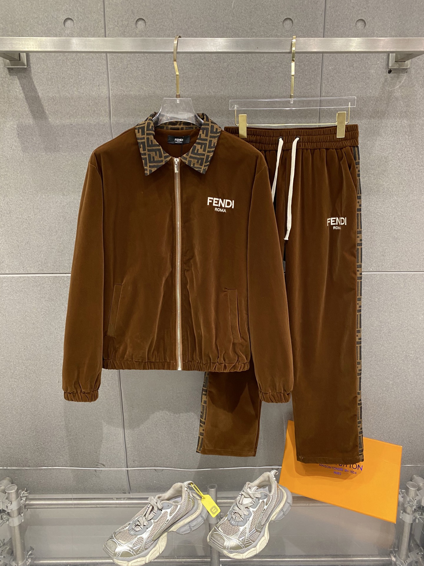 Fendi Brown Collar Tracksuit