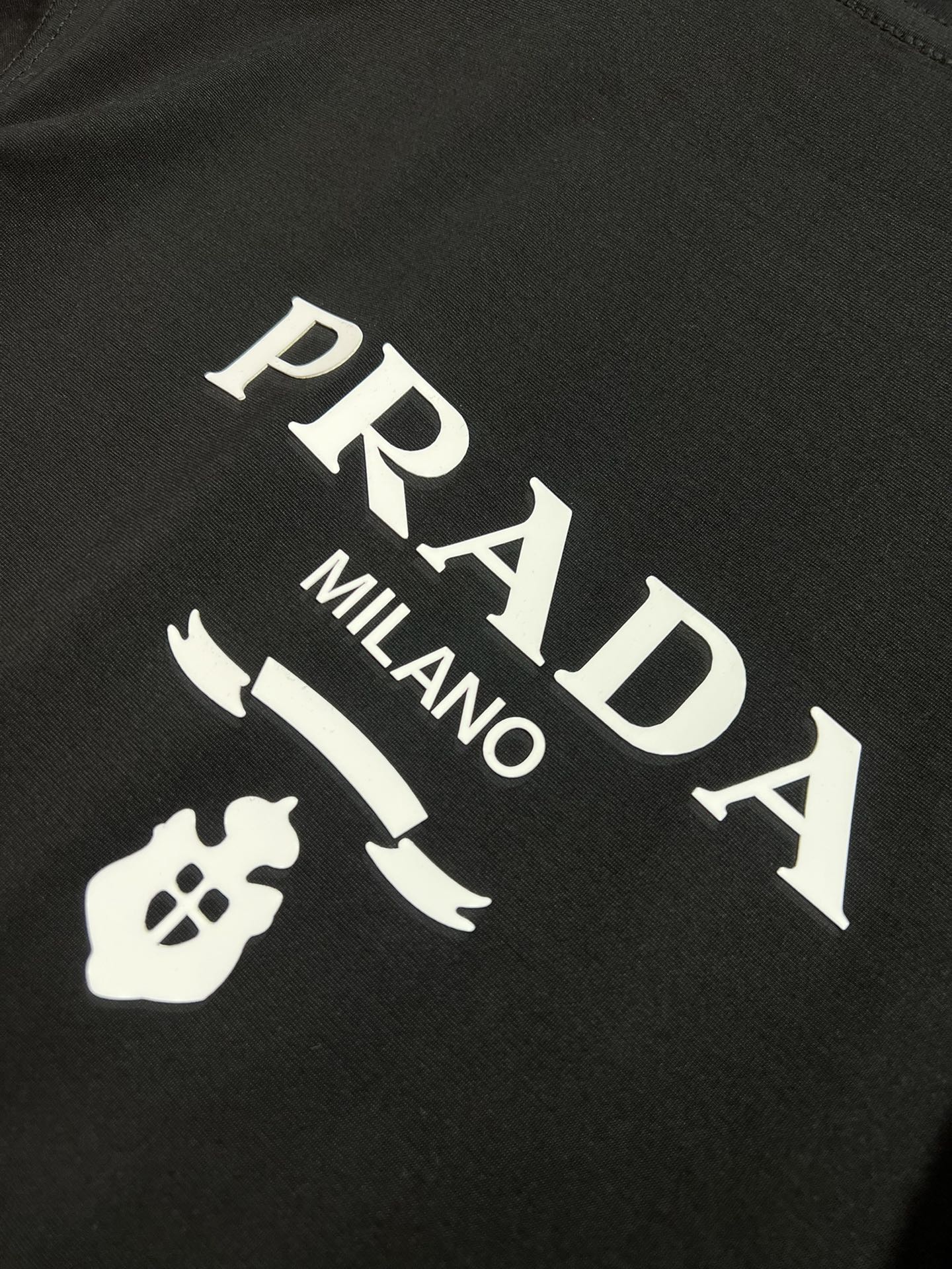 ️Prada/普拉达2024年春夏新品上新三标齐全圆领短袖T恤好货不用过多介绍看细节专柜码数M-XXL1