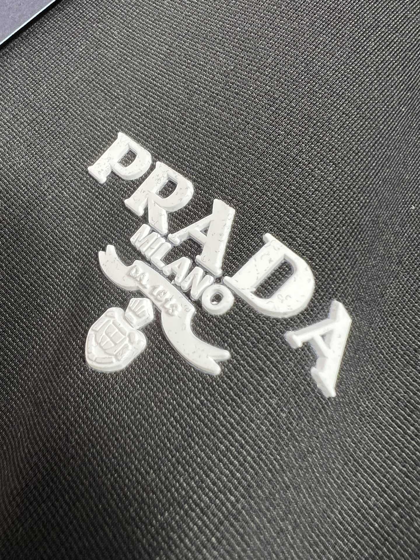 ️Prada/普拉达2024年春夏新品上新三标齐全圆领短袖T恤好货不用过多介绍看细节专柜码数M-XXL1