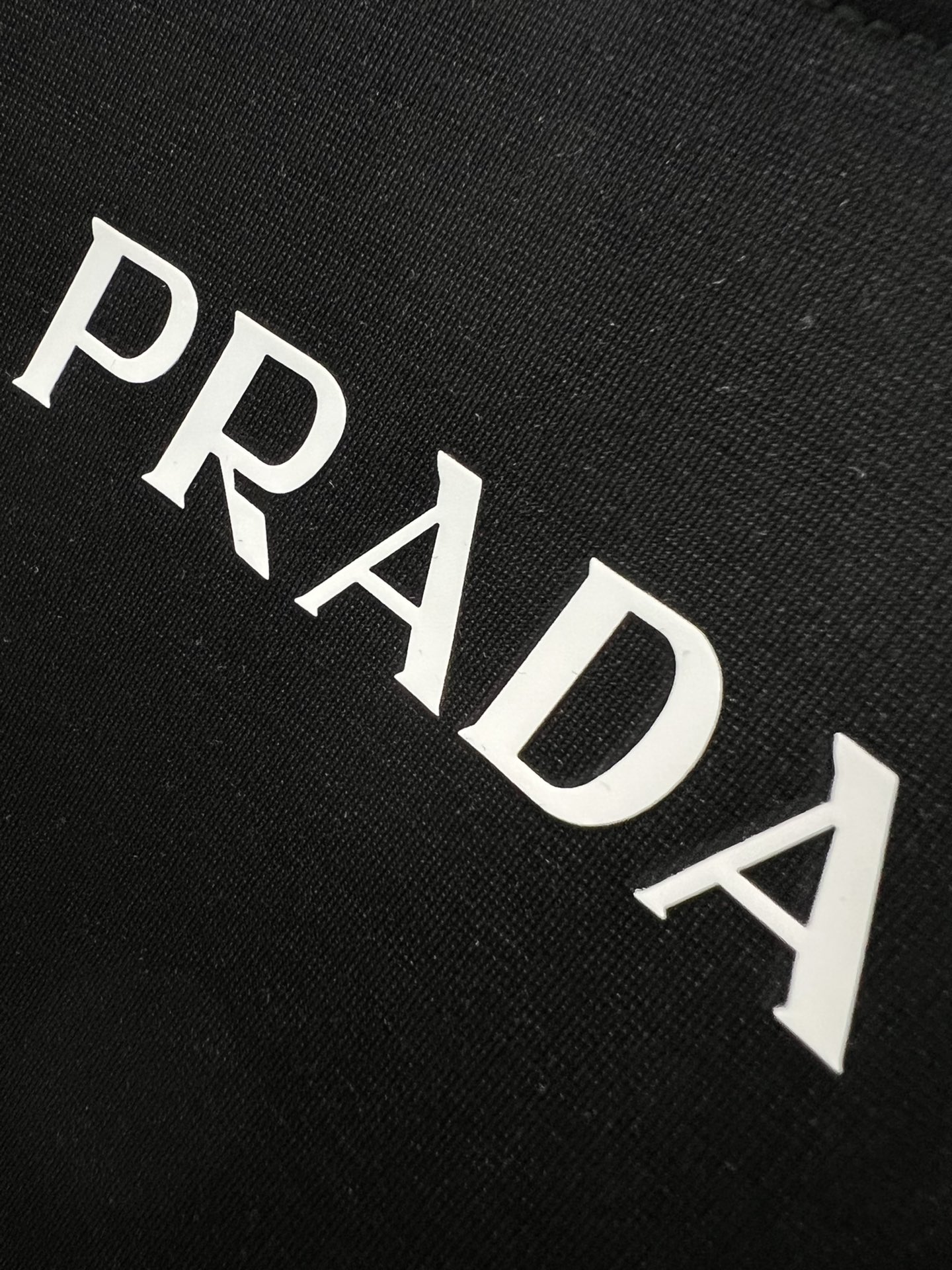 ️Prada/普拉达2024年春夏新品上新三标齐全圆领短袖T恤好货不用过多介绍看细节专柜码数M-XXXL