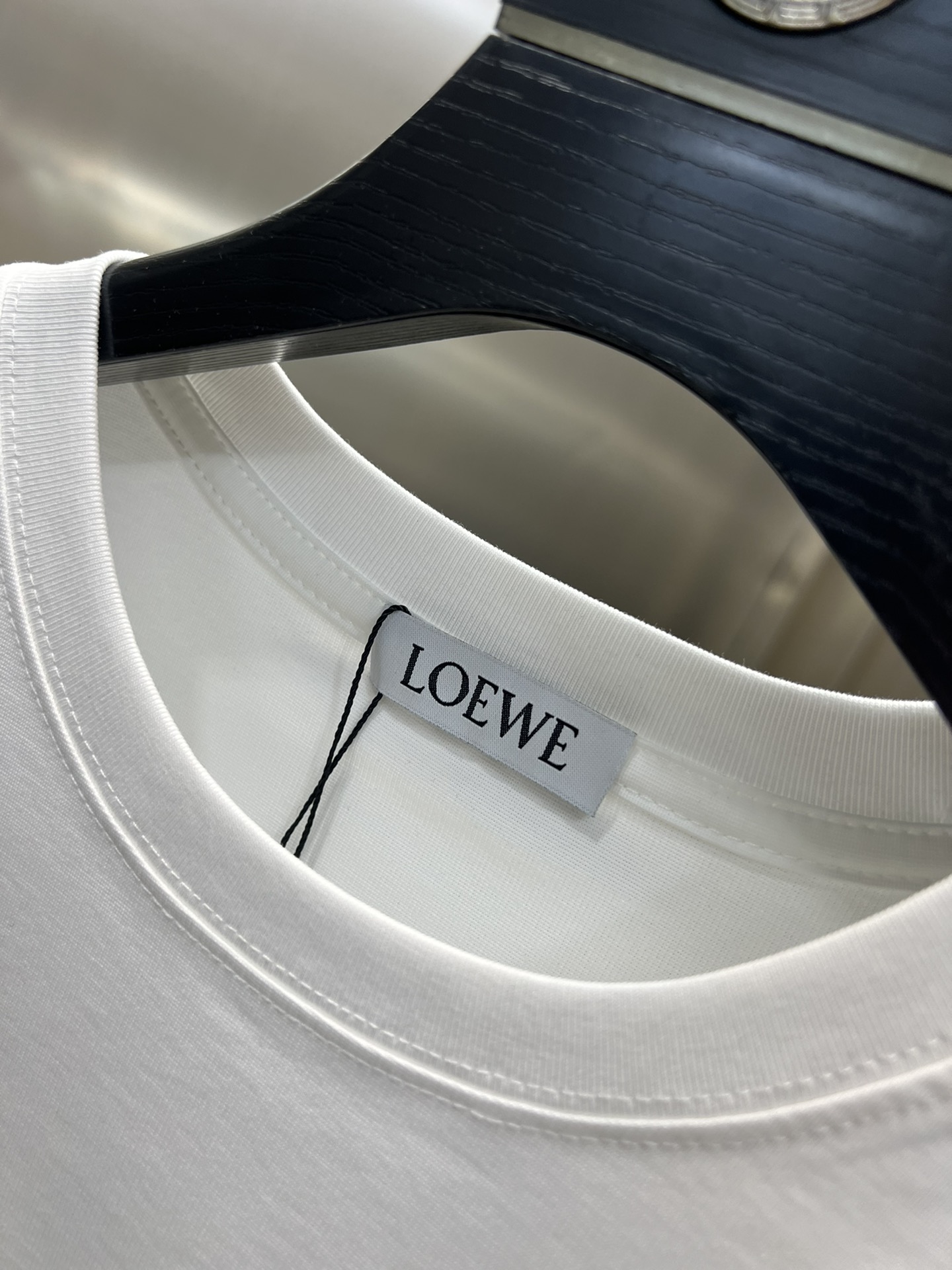 ️Loewe/罗意威2024年春夏新品上新三标齐全圆领短袖T恤好货不用过多介绍看细节专柜码数M-XXXL