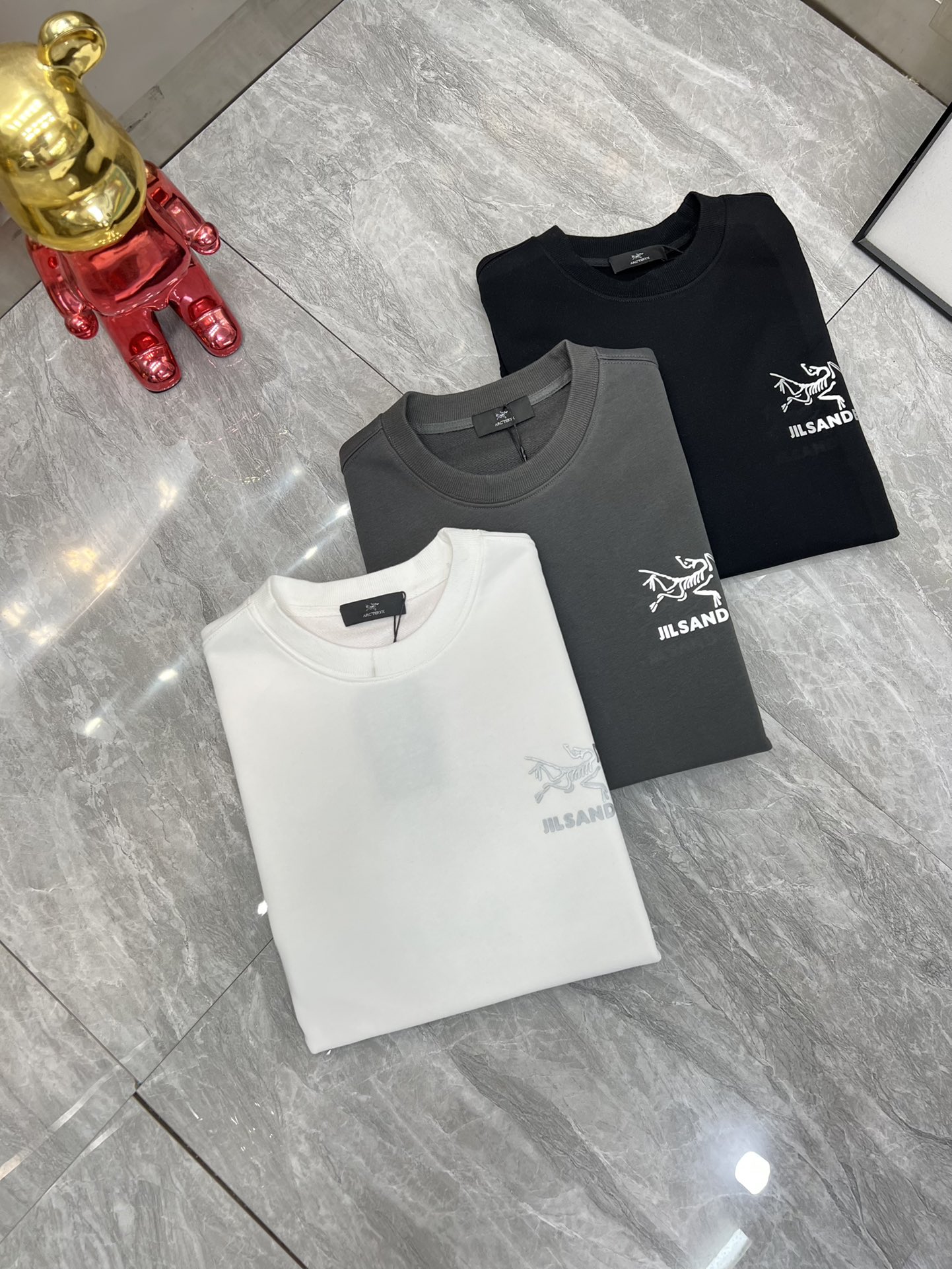 NO:571463,Arc/Arc'teryx 2025 autumn and winter new products, complete with three labels, front and rear three-dimensional craftsmanship, 380g couple's round neck pure cotton sweatshirt, good product, no need to introduce too much, look at the details, counter size M-XXXL /140 recommended L, arc'teryx, hoodie, sweatshirts, alexander wang19860909Arc/始祖鸟 2025秋冬新品 三标齐全 前后立体工艺 380g情侣款圆领纯棉卫衣 好货不用过多介绍 看细节 专柜码数 M-XXXL /140建议L,arc'teryx,hoodie,sweatshirts,alexander wang,Men's clothing