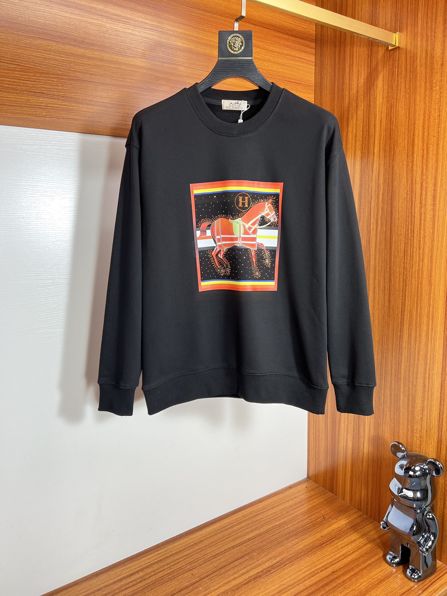 Hermes Black Cotton Sweatshirt with Horse Graphic for Men Casual Daily Wear 1 i1727359455 5456 5