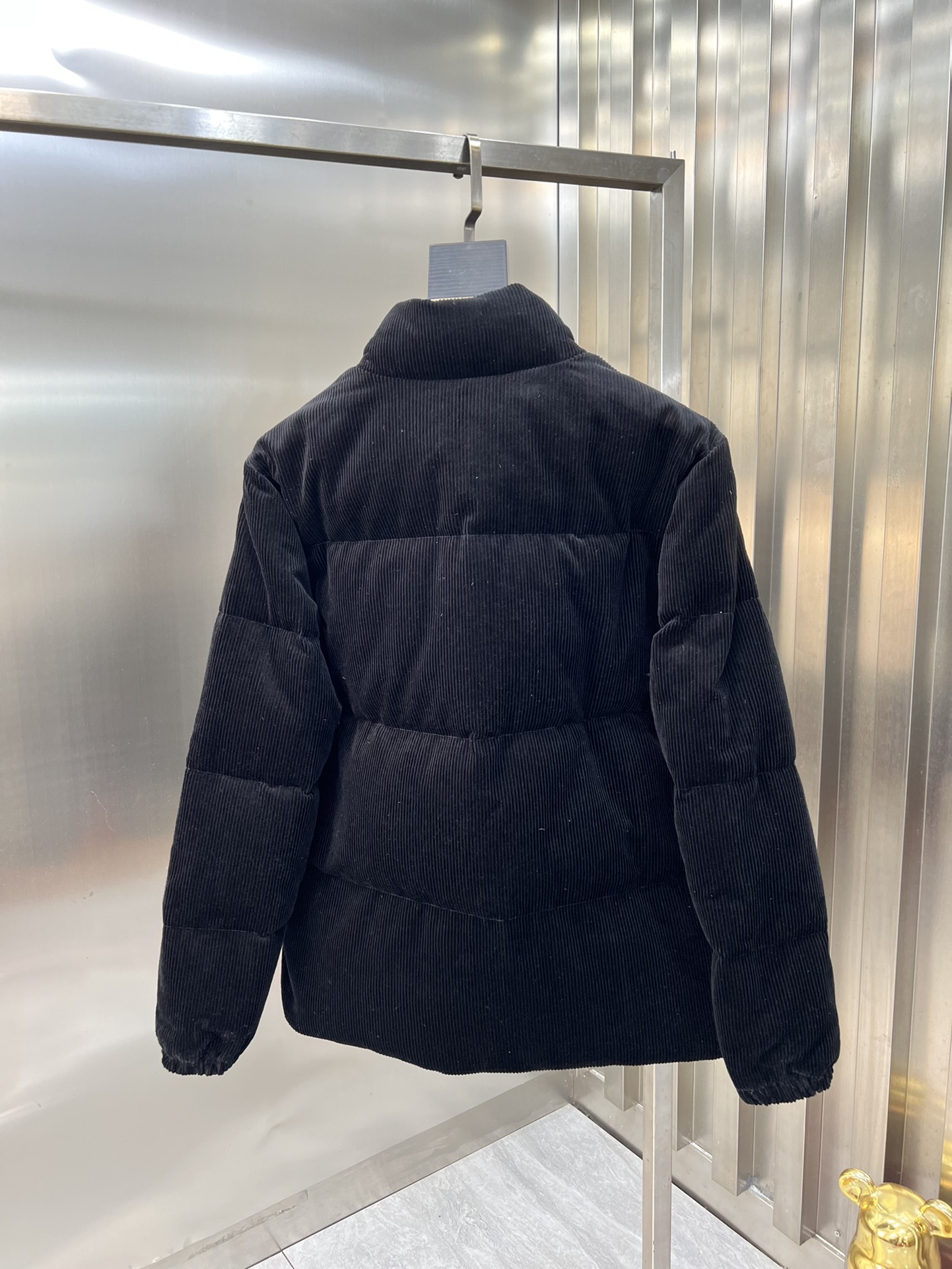 ️Prada/普拉达2025秋冬新品三标齐全羽绒服充实饱满90白鸭绒好货不用过多介绍看细节专柜码数M-X