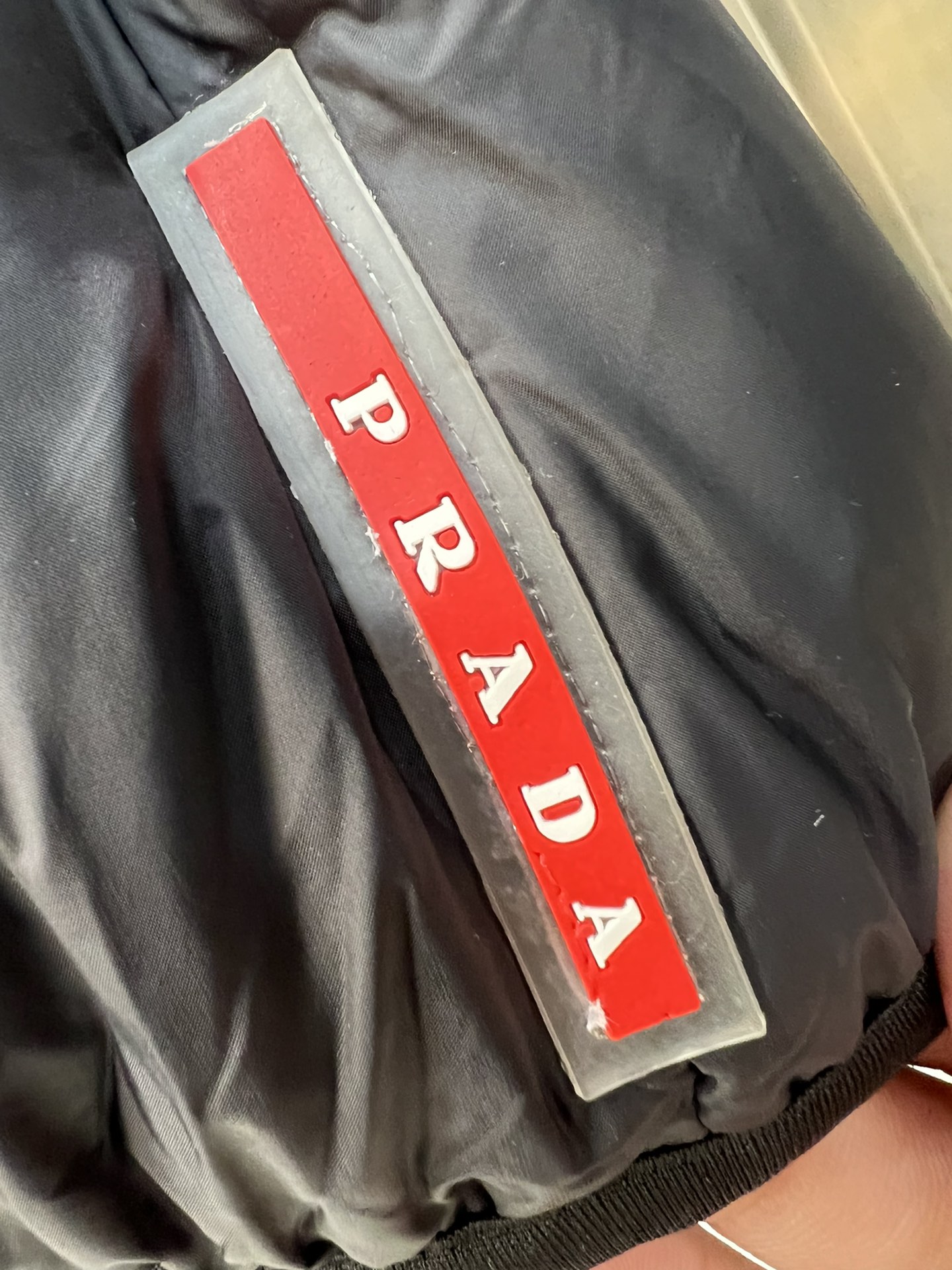 ️Prada/普拉达2025秋冬新品上新三标齐全充实饱满90白鸭绒轻奢款羽绒服好货不用过多介绍看细节专柜