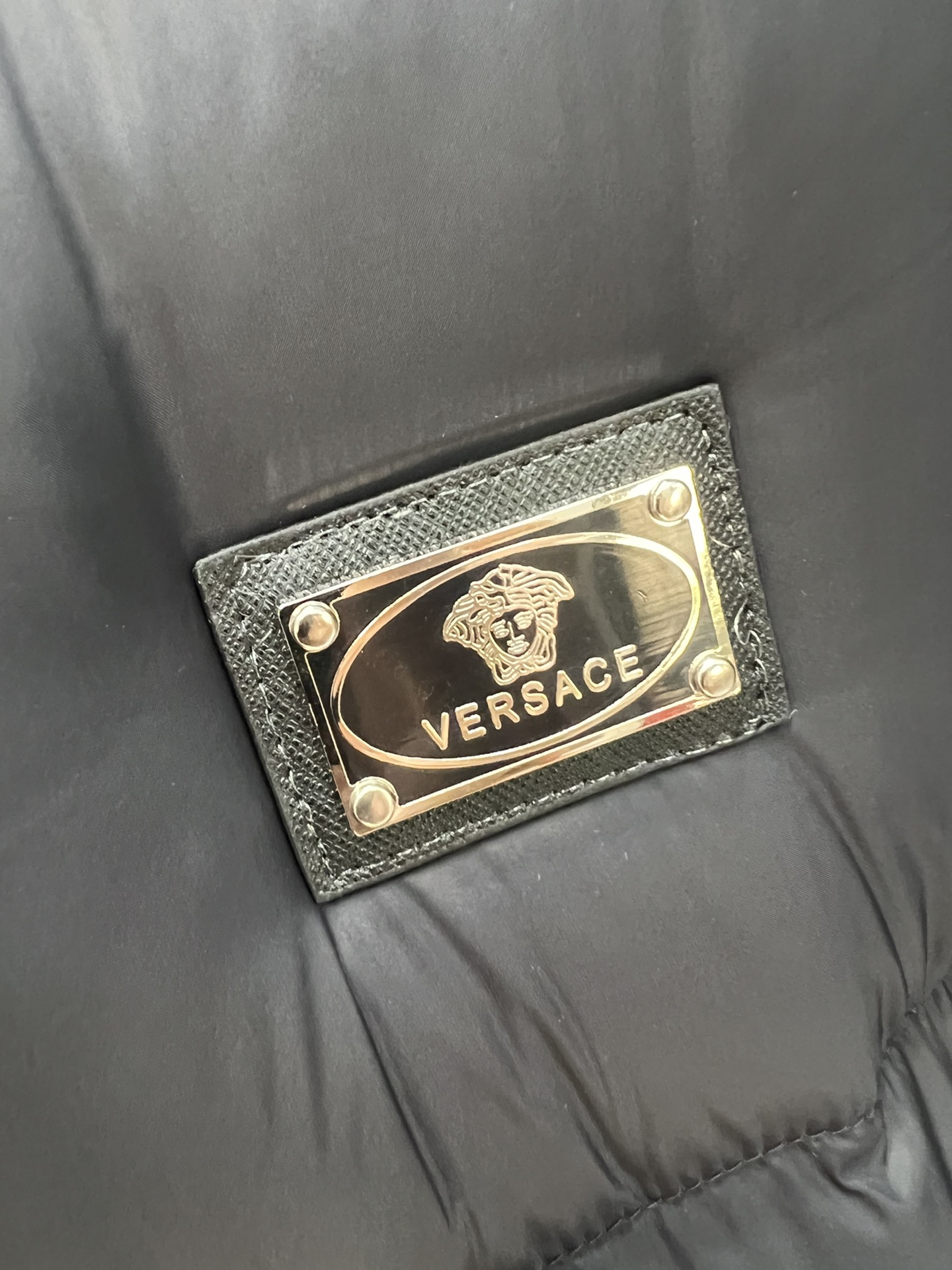 ️Versace/范思哲2025秋冬新品上新三标齐全充实饱满90白鸭绒轻奢款羽绒服好货不用过多介绍看细节