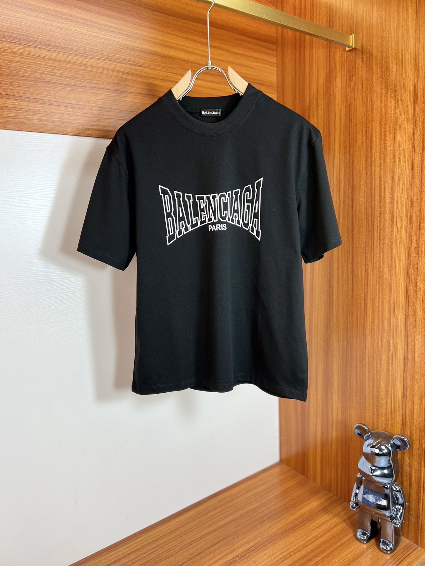 NO:465651,Balenciaga/Balenciaga Spring and Summer 2025 new products, complete three standards, round neck pure cotton short-sleeved T-shirt, no need to introduce too much good products, look at the details, counter code M-XXXL / Suggestions,,balenciaga,balenciaga,T-shirt,tees,t-shirt,alexander wang19860909Balenciaga/巴黎世家 2025春夏新品 三标齐全 圆领纯棉短袖T恤 好货不用过多介绍 看细节 专柜码数M-XXXL /建议L,,balenciaga,balenciaga,T-shirt,tees，t-shirt,alexander wang,Men's clothing