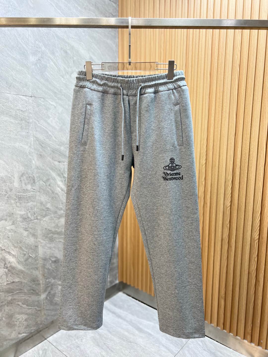 NO:140220,Queen Mother of the Cialis 2025 Spring and Summer New Products, Complete Three Standards, Casual Pants, Don’t need to introduce too much good products, look at the details, Counter code M-XXXL /140 upper body L,,alexander wang19860909西太后 2025春夏新品 三标齐全 休闲裤 好货不用过多介绍 看细节 专柜码数M-XXXL /140上身L,,alexander wang,Men's clothing