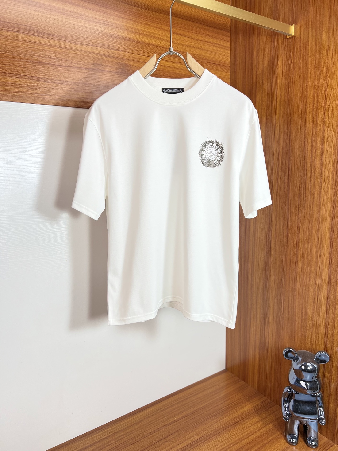 NO:140257,Ch/Croxin 2025 new spring and summer new products are available, complete three standards, ice-trendy cotton round neck short-sleeved T-shirt, no need to introduce too much good products, look at the details, counter number M-XXXL /140 suggestions L,,,,chrome hearts, T-shirt,tees, t-shirt,alexander wang19860909Ch/克罗心 2025年春夏新品上新 三标齐全 冰潮棉圆领短袖T恤 好货不用过多介绍 看细节 专柜码数M-XXXL /140建议L,,,chrome hearts,T-shirt,tees，t-shirt,alexander wang,Men's clothing