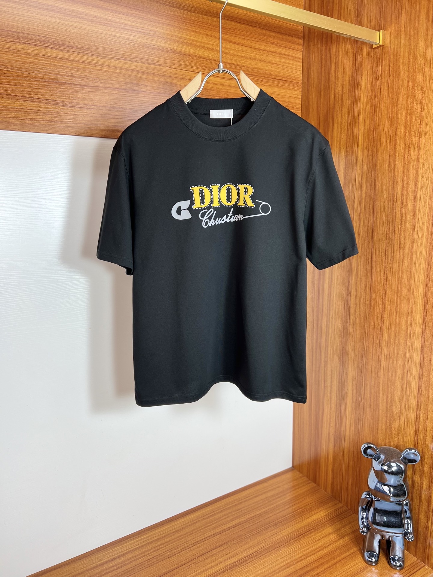 NO:134524,Dior/Dior 2025 spring and summer new product, complete three standards, round neck pure cotton short-sleeved T-shirt, no need to introduce too much good products, look at the details, counter code M-XXXL 175/140 Suggestions L,,dior,dior,T-shirt,tees,t-shirt,alexander wang19860909Dior/迪奥 2025春夏新品 三标齐全 圆领纯棉短袖T恤 好货不用过多介绍 看细节 专柜码数M-XXXL 175/140建议L,,dior,dior,T-shirt,tees，t-shirt,alexander wang,Men's clothing