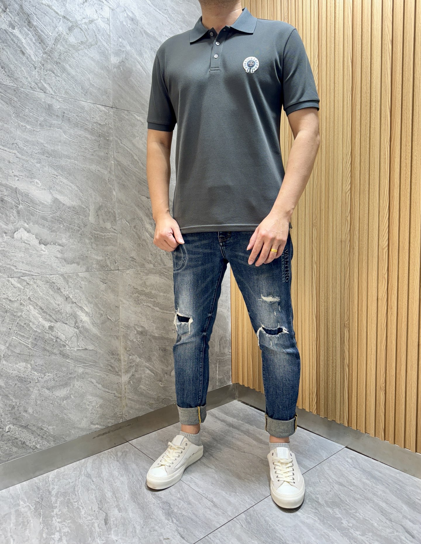 NO:937844,Ch/Chrome Hearts 2026 spring and summer new products, complete with three labels, lapel short-sleeved POLO shirt, good product, no need to introduce too much, look at the details, counter size M-XXXL 175/140, recommended L,,,chrome hearts, T-shirt,19860909Ch/克罗心 2026年春夏新品上新 三标齐全 翻领短袖POLO衫 好货不用过多介绍 看细节 专柜码数M-XXXL 175/140建议L,,,chrome hearts,T-shirt,,Men's clothing