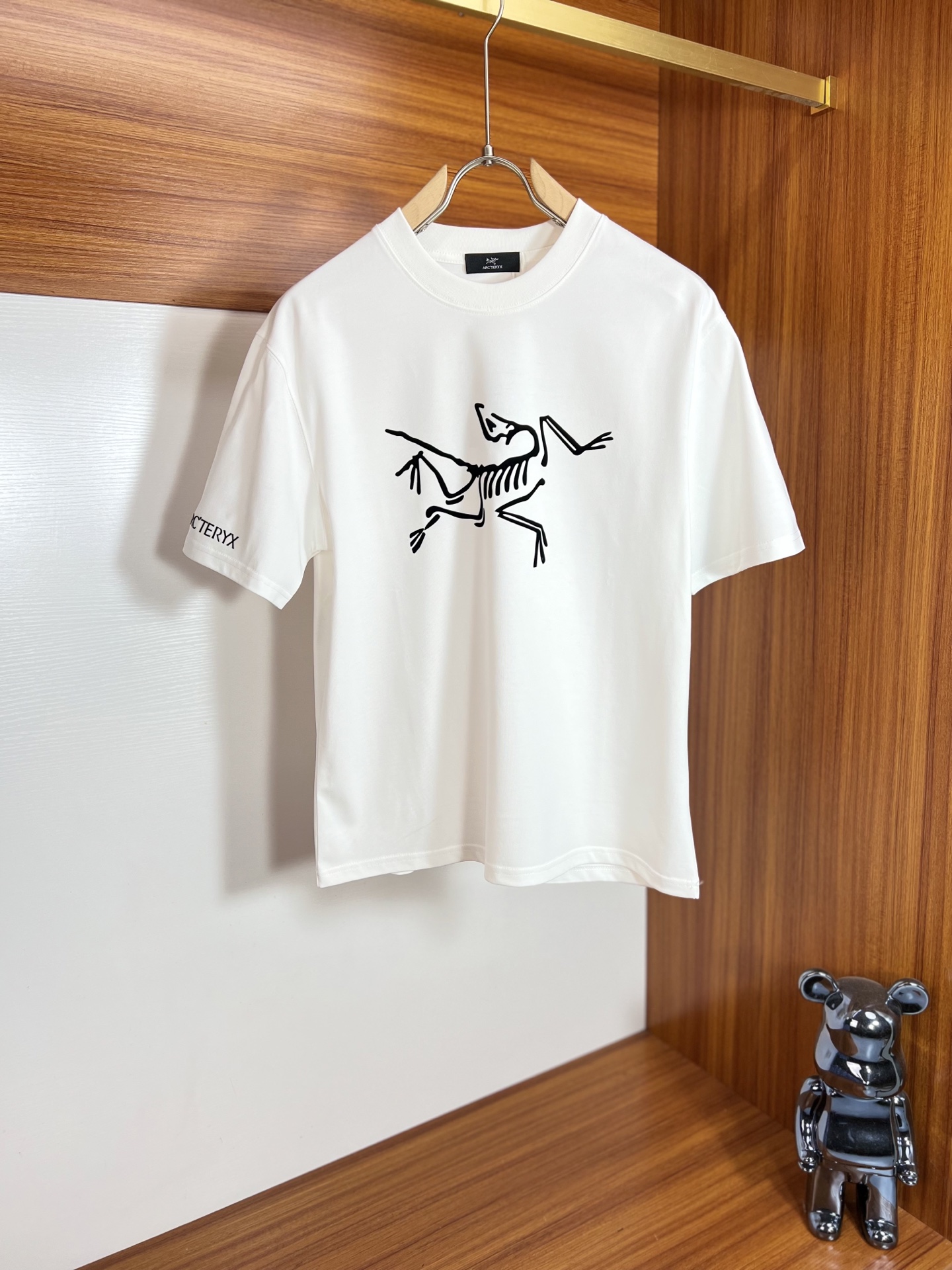 NO:153232,Arc/Architecture Bird 2025 Spring and Summer New Products, Complete Three Standards, Round Neck Pure Cotton Short-Sleeve T-shirts, Don’t need to introduce too much good products, look at the details, Counter Code M-XXXL /140 Suggestions, Arc'teryx, T-shirt,tees, t-shirt,alexander wang19860909Arc/始祖鸟 2025春夏新品 三标齐全 圆领纯棉短袖T恤 好货不用过多介绍 看细节 专柜码数M-XXXL /140建议L,arc'teryx,T-shirt,tees，t-shirt,alexander wang,Men's clothing