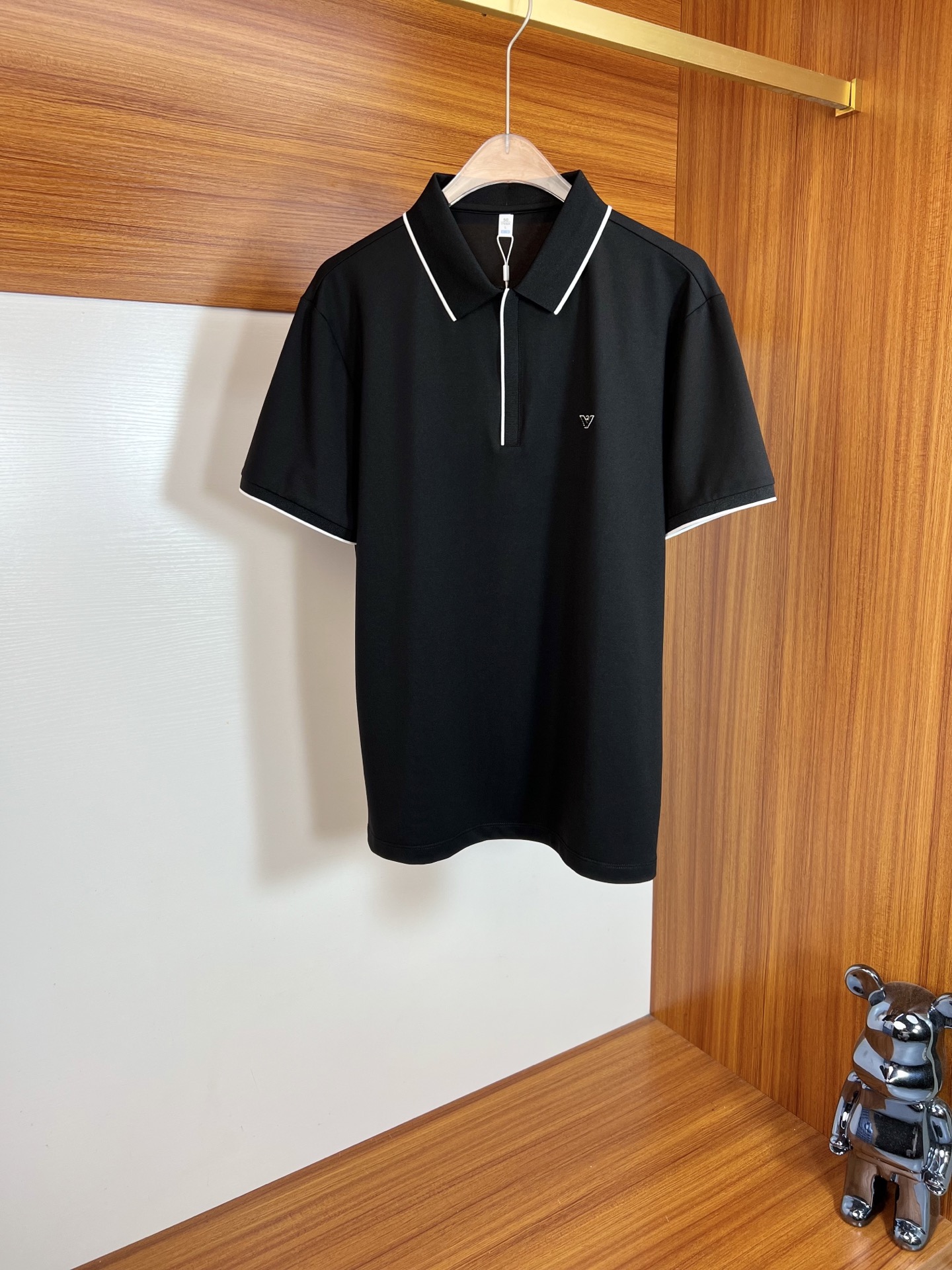 NO:156114,Armani/Armani New products for spring and summer 2025 are available in new products, complete three standards, lapel short-sleeved POLO shirt, no need to introduce too much good products, look at the details, counter number M-XXXL / Suggestions,,,armani,armani,T-shirt,alexander wang19860909Armani/阿玛尼 2025年春夏新品上新 三标齐全 翻领短袖POLO衫 好货不用过多介绍 看细节 专柜码数M-XXXL /建议L,,,armani,armani,T-shirt,alexander wang,Men's clothing