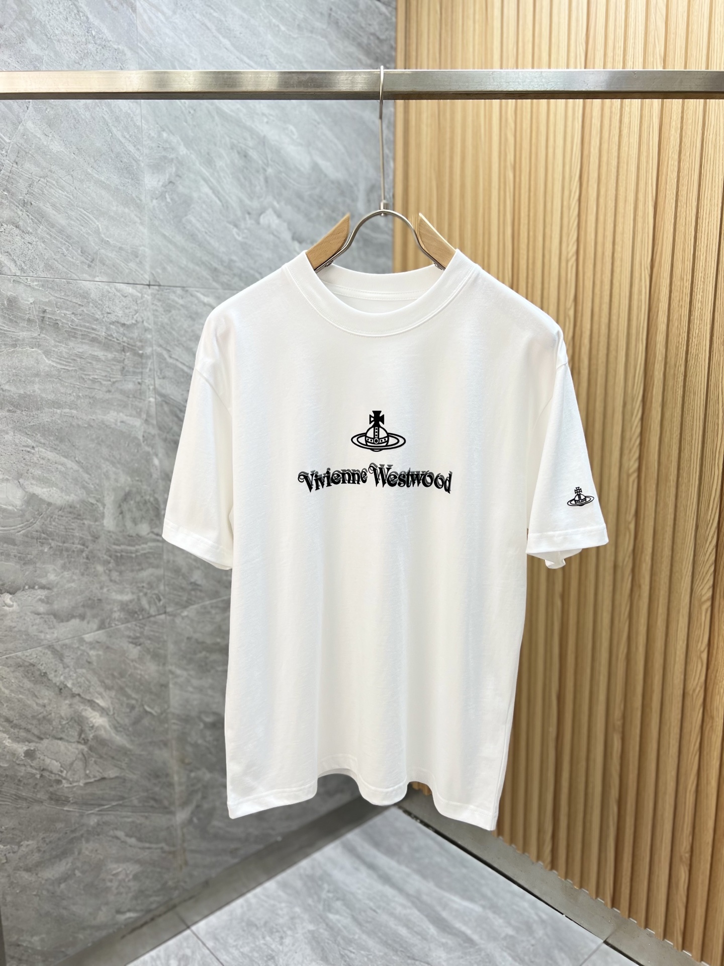 NO:150537,Queen Mother of the Czech Republic 2025 Spring and Summer New Products, Complete Three Standards, Round Neck Pure Cotton Short-Sleeved T-shirts, Don’t need to introduce too much good products, look at the details, Counter Code M-XXXL /140 Suggestions L,, T-shirt,tees, t-shirt,alexander wang19860909西太后 2025春夏新品 三标齐全 圆领纯棉短袖T恤 好货不用过多介绍 看细节 专柜码数M-XXXL /140建议L,,T-shirt,tees，t-shirt,alexander wang,Men's clothing