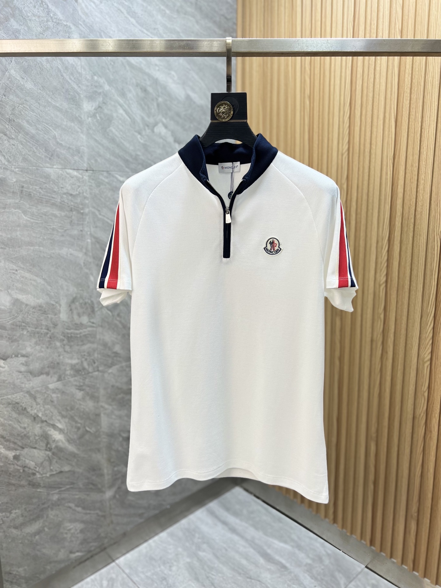 NO:150530,Moncler/Shield 2025 Spring and Summer New Products, Complete Three Standards, Lapel Short-Sleeve Polo Shirt, Good Products, Don’t need to introduce too much, Look at the details, Counter Code M-XXXL /140 Suggestions, L, christian louboutin, Moncler, T-shirt, alexander wang19860909Moncler/蒙口 2025春夏新品 三标齐全 翻领短袖polo衫 好货不用过多介绍 看细节 专柜码数M-XXXL /140建议L,,christian louboutin,Moncler,T-shirt,alexander wang,Men's clothing