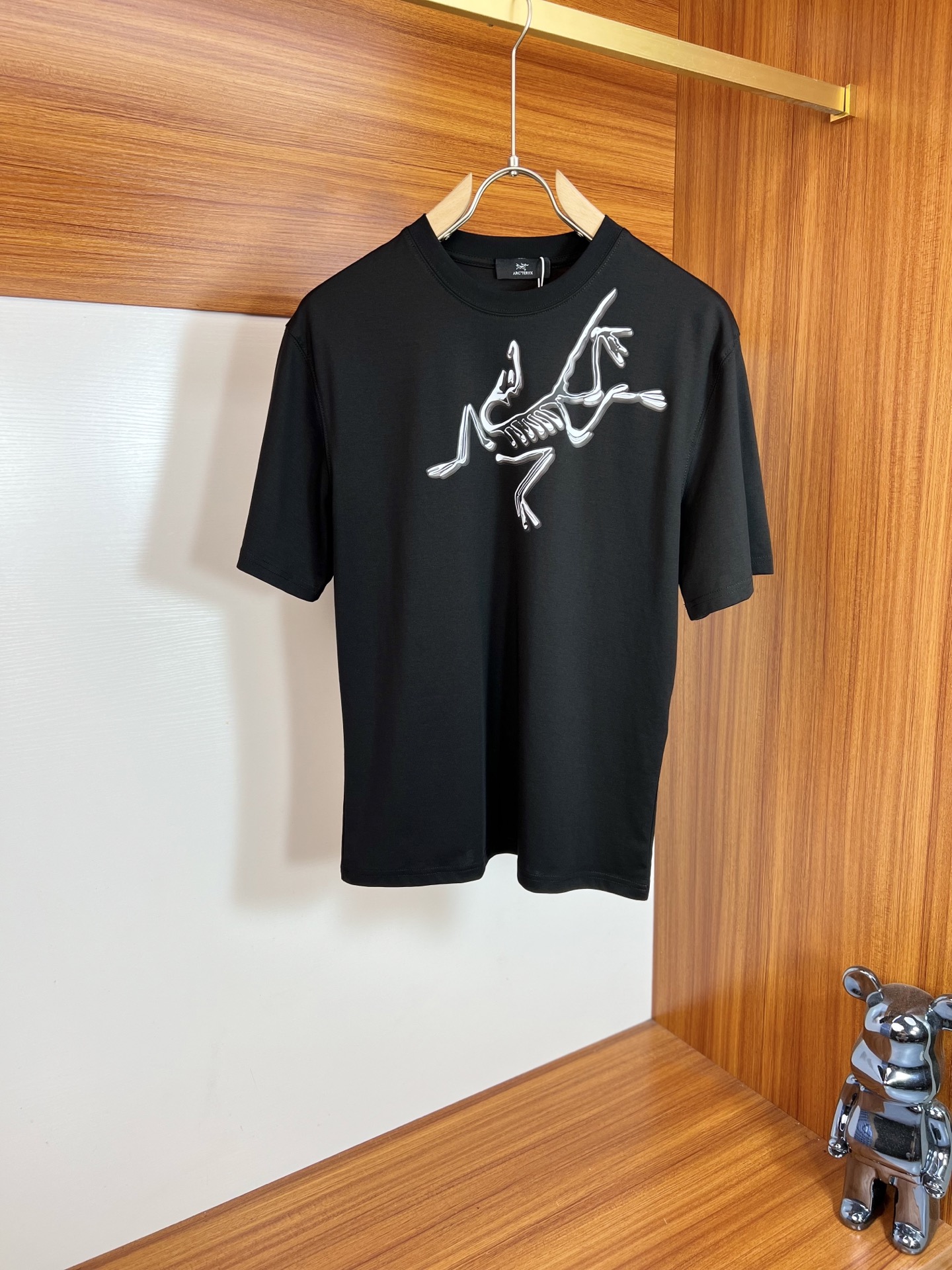 NO:469051,Arc/Architecture Bird New Spring and Summer Products Complete Three Standards Mercerized Cotton Short-Sleeve T-shirts Don't need to introduce too much good products See details Counter code M-XXXL 175/Suggestions L,,arc'teryx,T-shirt,tees,t-shirt,alexander wang19860909Arc/始祖鸟 春夏新品 三标齐全 丝光棉短袖T恤 好货不用过多介绍 看细节 专柜码数M-XXXL 175/建议L ,,arc'teryx,T-shirt,tees，t-shirt,alexander wang,Men's clothing