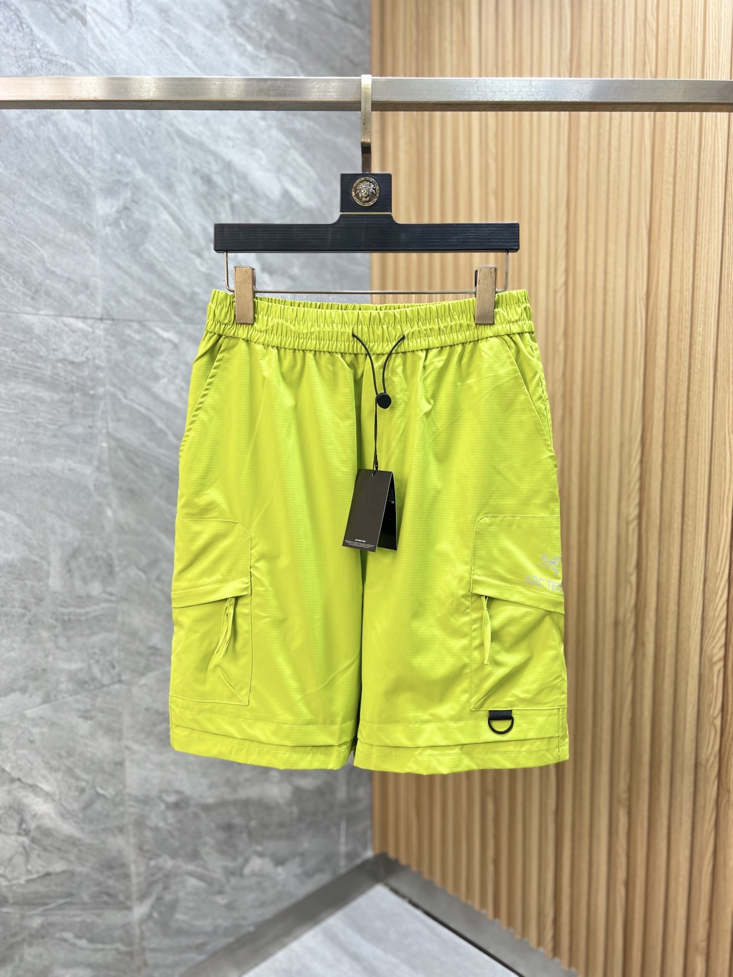 NO:493853,Arc/Architecture Bird 2025 Spring and Summer New Products, Complete Three Standards, Five-point Shorts, Good Goods Don't Be Over-Introduction, Look at the Details, Counter Code Number M-3XL / 140 Upper Body L Code, arc'teryx, shorts, alexander wang19860909Arc/始祖鸟 2025春夏新品 三标齐全 五分短裤 好货不用过多介绍 看细节 专柜码数M-3XL /140上身L码,arc'teryx,shorts,alexander wang,Men's clothing