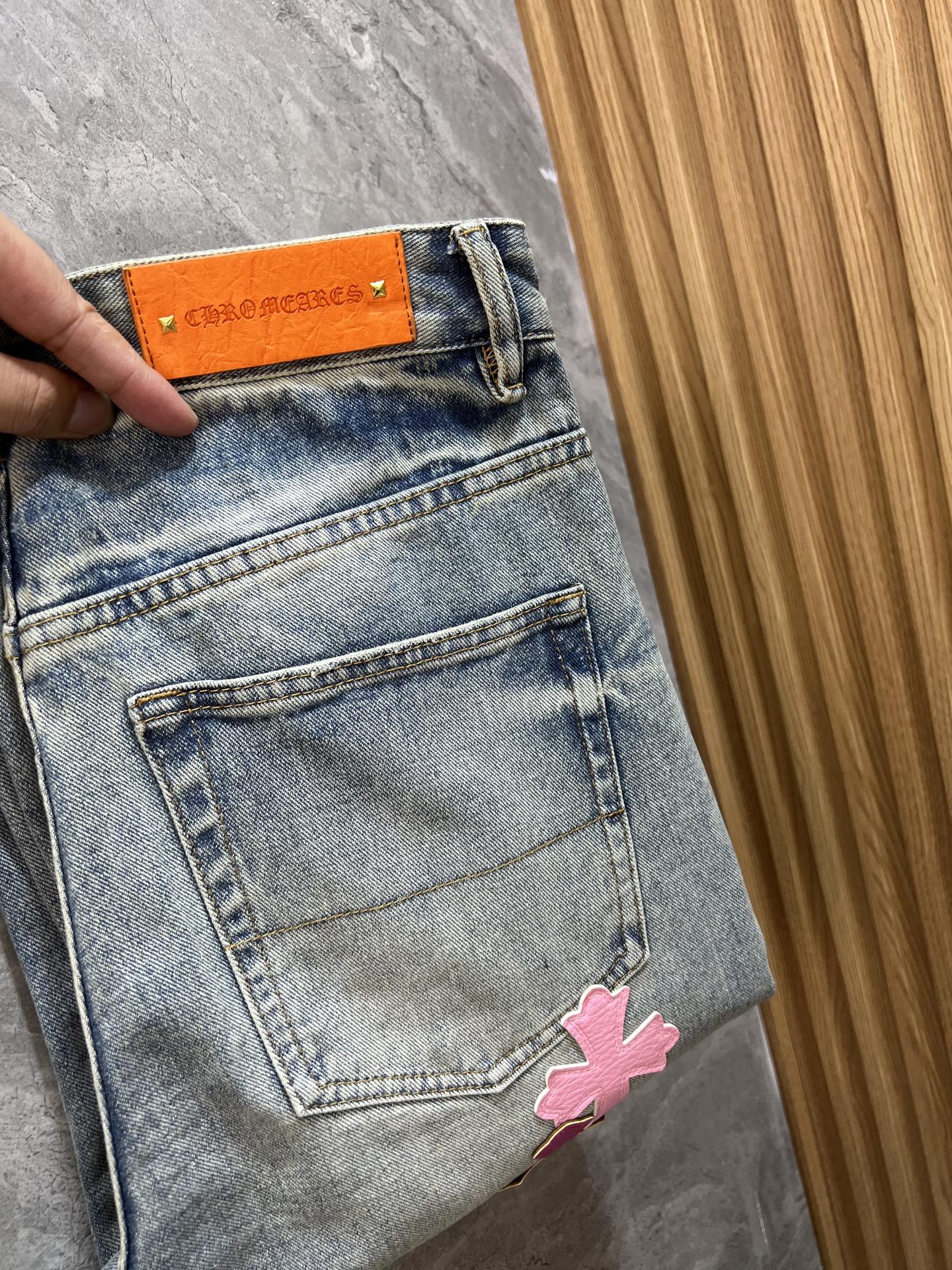 NO:428688,ch/Croxin 2025 spring and summer new product, complete three standards, jeans, good products, don't need to introduce too much, look at the details, counter number 28-38, 175/140 upper body 32, chrome hearts, jeans, alexander wang19860909ch/克罗心 2025春夏新品 三标齐全 牛仔裤 好货不用过多介绍 看细节 专柜码数28-38 175/140上身32码,,chrome hearts,jeans,alexander wang,Men's clothing