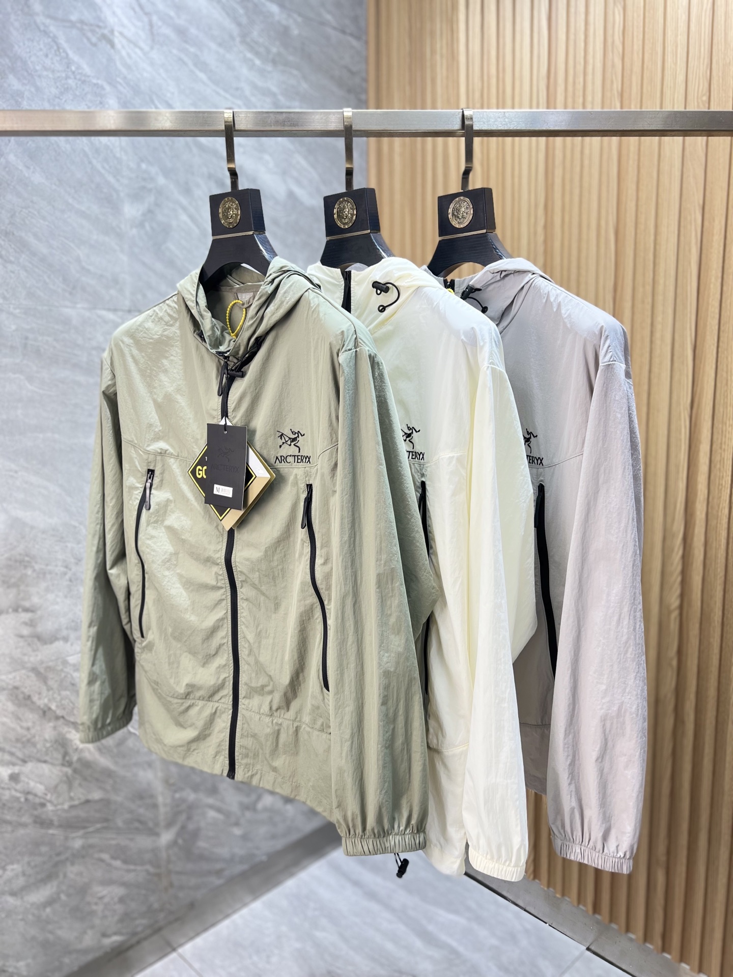 NO:455321,Arc/Architecture Bird New products for spring and summer 2025 are available in new products, complete three standards, sun protection clothing, good products do not need to be introduced too much, look at the details, counter number M-XXXL 175/140 Suggestions L, arc'teryx, alexander wang19860909Arc/始祖鸟 2025年春夏新品上新 三标齐全 防晒服 好货不用过多介绍 看细节 专柜码数M-XXXL 175/140建议L,arc'teryx,alexander wang,Men's clothing