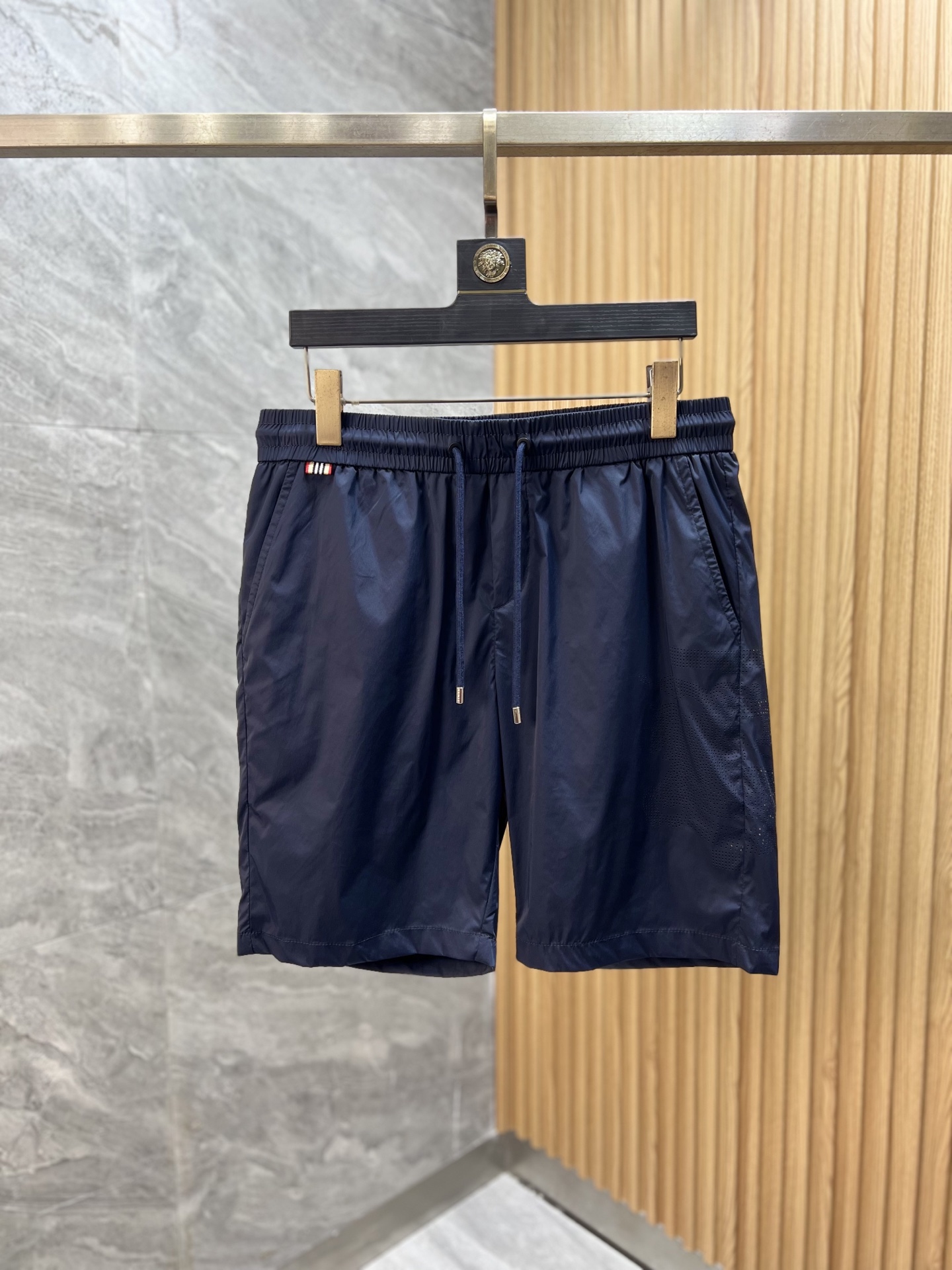 NO:493781,Burberry/Burberry 2025 Spring and Summer New Products, Complete Three Standards, Shorts, Good Products, Don’t need to introduce too much, look at the details, Counter Code M-XXXL / 140 Upper Body Suggestions L,,burberry,burberry, shorts,alexander wang19860909Burberry/巴宝莉 2025春夏新品 三标齐全 短裤 好货不用过多介绍 看细节 专柜码数M-XXXL /140上身建议L,,burberry,burberry,shorts,alexander wang,Men's clothing