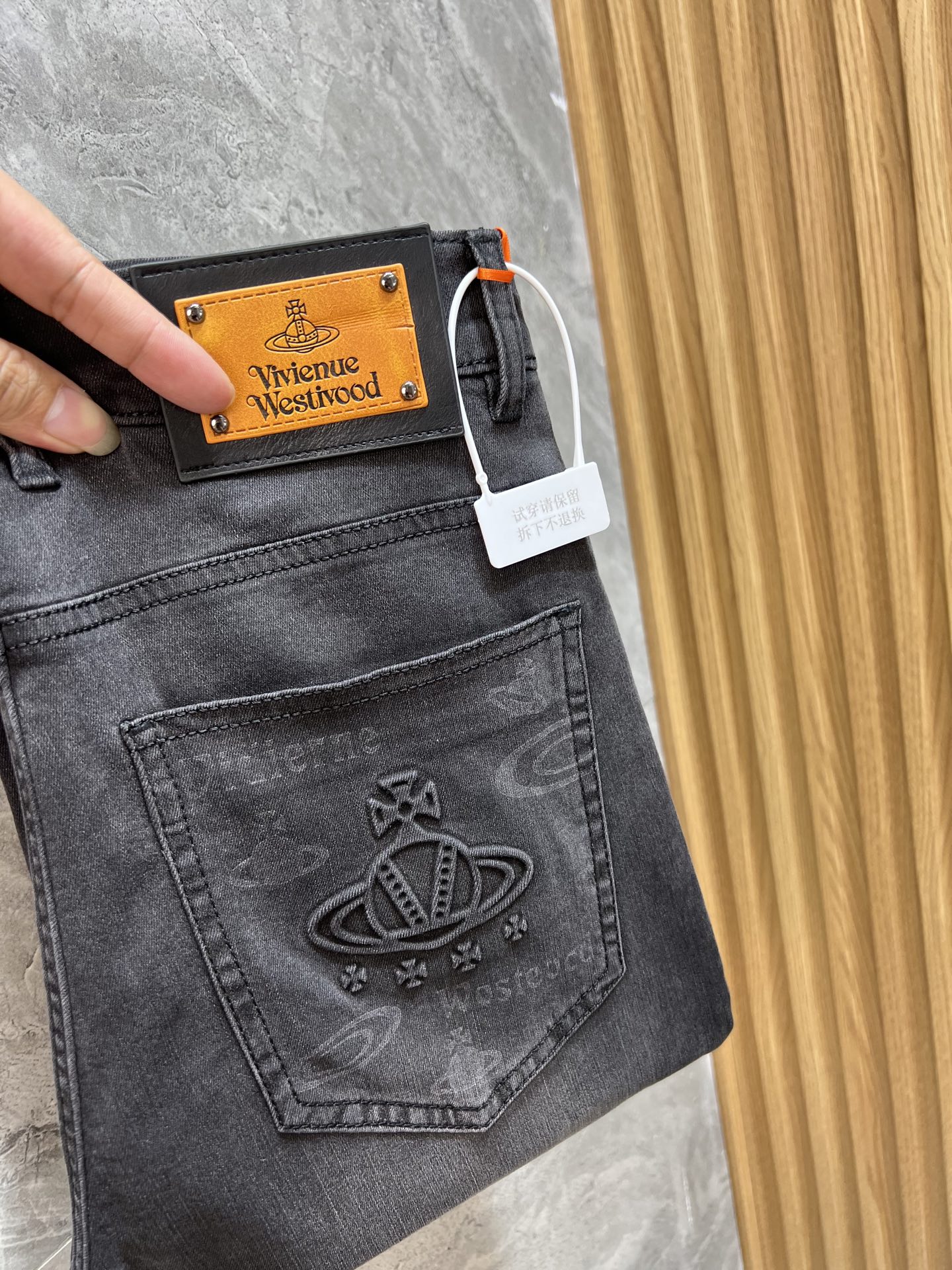 NO:462386,Queen Mother of the Czech Republic 2025 Spring and Summer New Products, Complete Three Standards, Jeans, Don’t need to introduce too much good products, look at the details, the counter number is 29-38 / 140 upper body 32, jeans, alexander wang19860909西太后 2025春夏新品 三标齐全 牛仔裤 好货不用过多介绍 看细节 专柜码数29-38 /140上身32码,,jeans,alexander wang,Men's clothing