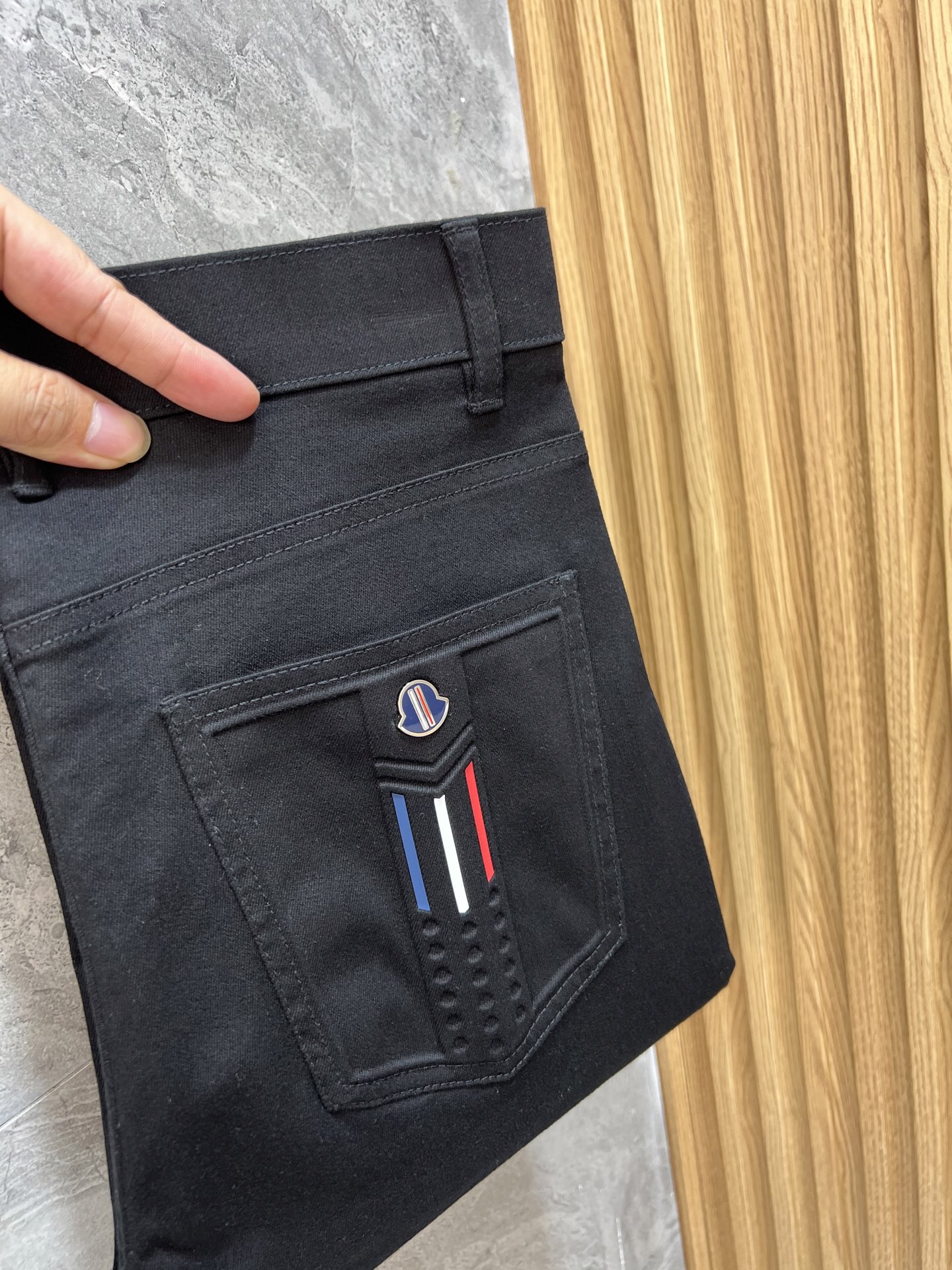 NO:428730,Moncler/家口 2025 spring and summer new product, complete three standards, jeans, good products, don't need to be introduced too much, look at the details, counter number 29-38, 175/140 upper body 32,, Moncler, jeans, alexander wang19860909Moncler/蒙口 2025春夏新品 三标齐全 牛仔裤 好货不用过多介绍 看细节 专柜码数29-38 175/140上身32码,,Moncler,jeans,alexander wang,Men's clothing