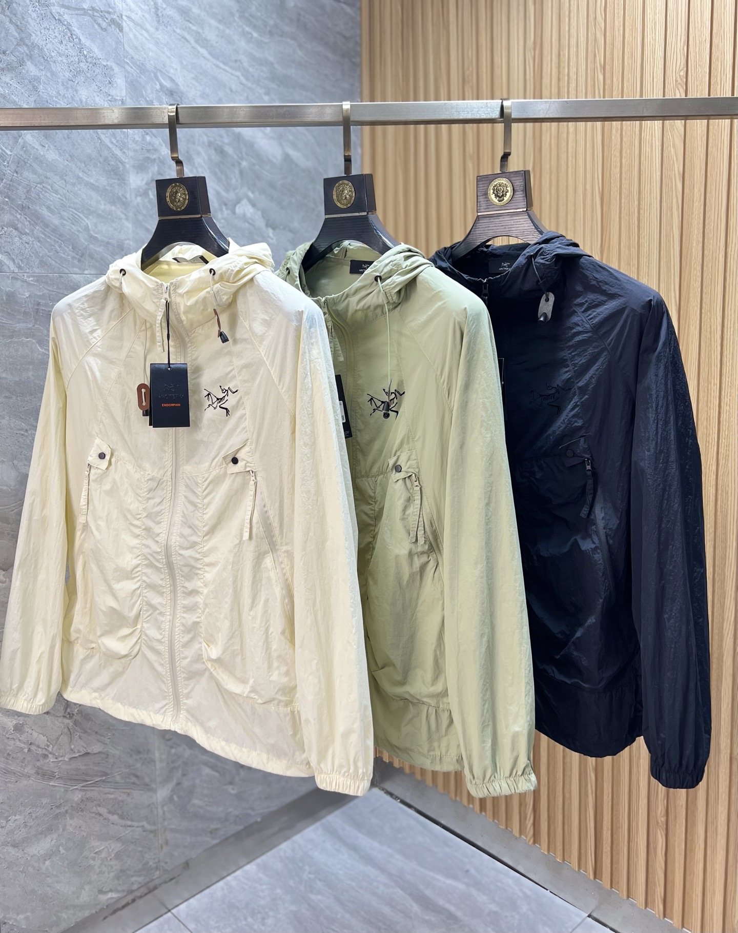 NO:428697,Arc/Architecture Bird New products for spring and summer 2025 are available in new products, complete three standards, sun protection clothing, good products do not need to be introduced too much, look at the details, counter number M-XXXL 175/140 Suggestions L, arc'teryx, alexander wang19860909Arc/始祖鸟 2025年春夏新品上新 三标齐全 防晒服 好货不用过多介绍 看细节 专柜码数M-XXXL 175/140建议L,arc'teryx,alexander wang,Men's clothing