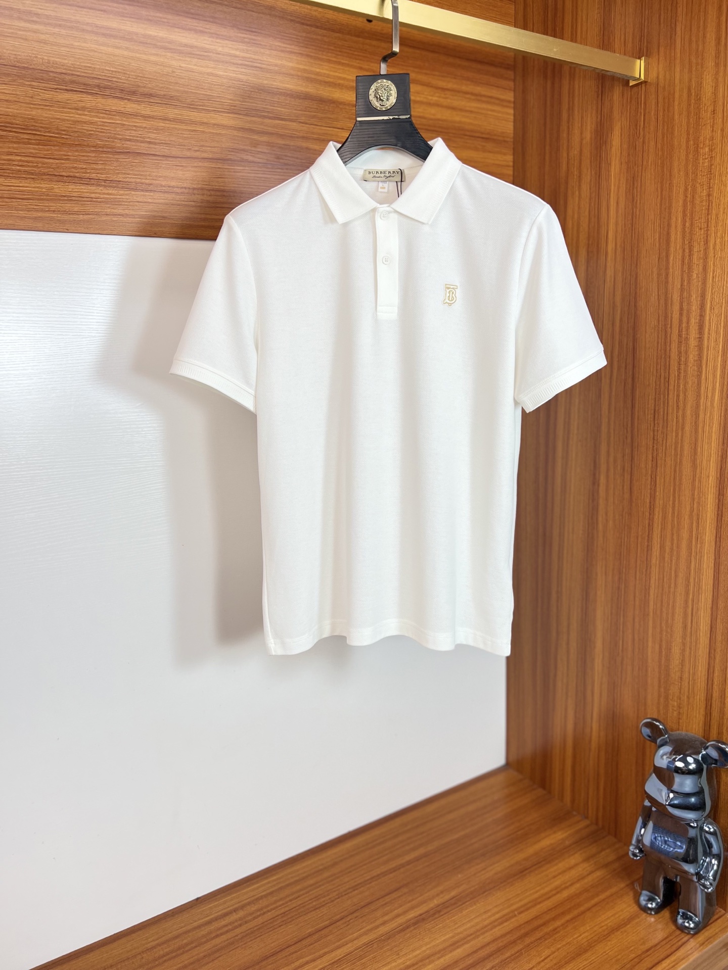 NO:506494,Burberry/Burberry New products for spring and summer 2025 are available in new products, complete three standards, lapel short-sleeved POLO shirt, good products do not need to be introduced too much, look at the details, counter number M-XXXXL 175/140 Suggestions, L, burberry, burberry, T-shirt, alexander wang19860909Burberry/巴宝莉 2025年春夏新品上新 三标齐全 翻领短袖POLO衫 好货不用过多介绍 看细节 专柜码数M-XXXXL 175/140建议L,,burberry,burberry,T-shirt,alexander wang,Men's clothing