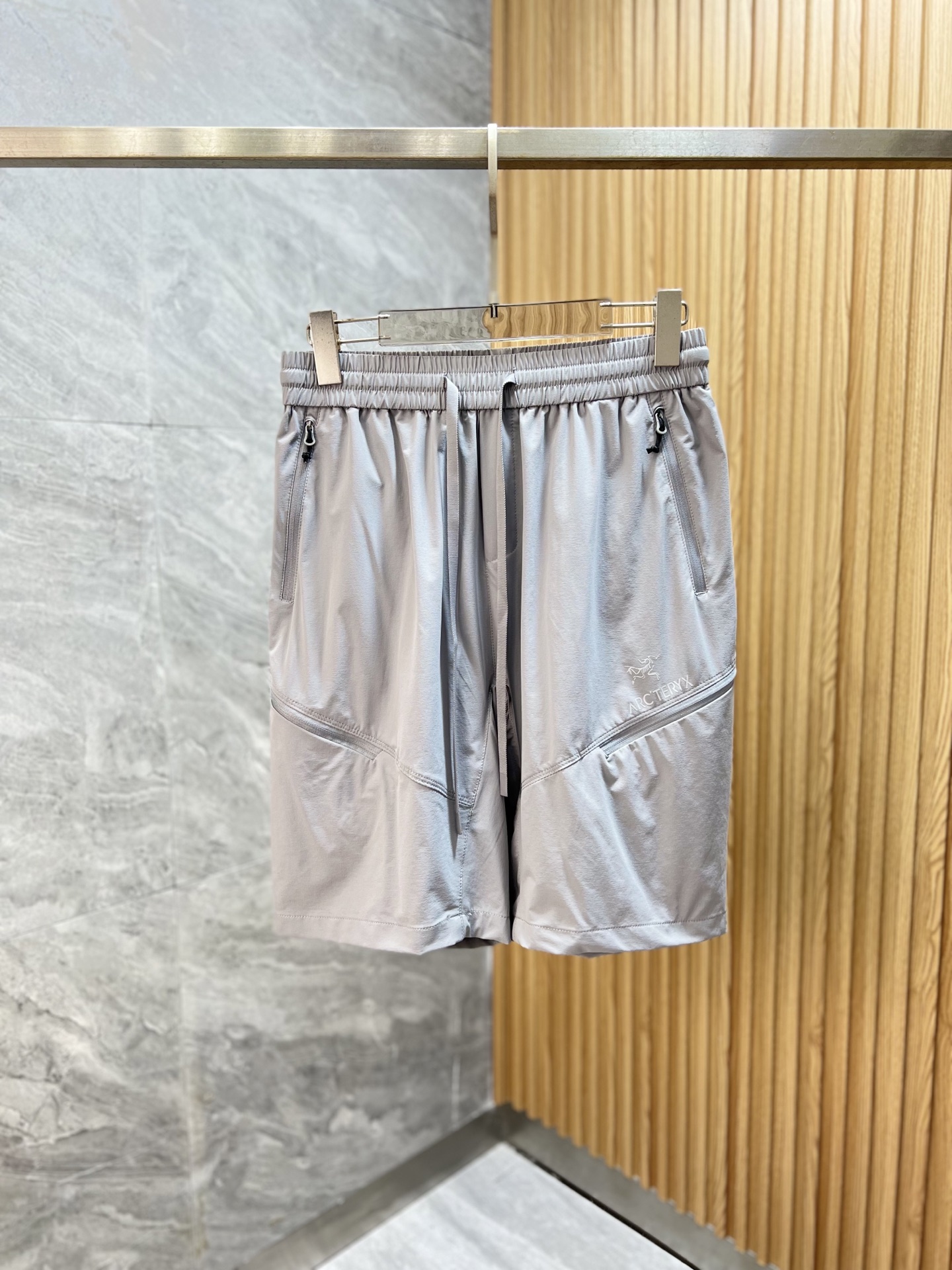 NO:493750,Archaeoptera Bird 2025 Spring and Summer New Products, Complete Three Standards, Shorts, Good Goods Don't Be Overview, Look at the Details Counter Code M-XXXL /140 Upper Body L, arc'teryx, shorts, alexander wang19860909始祖鸟 2025春夏新品 三标齐全 短裤 好货不用过多介绍 看细节 专柜码数M-XXXL /140上身L,arc'teryx,shorts,alexander wang,Men's clothing