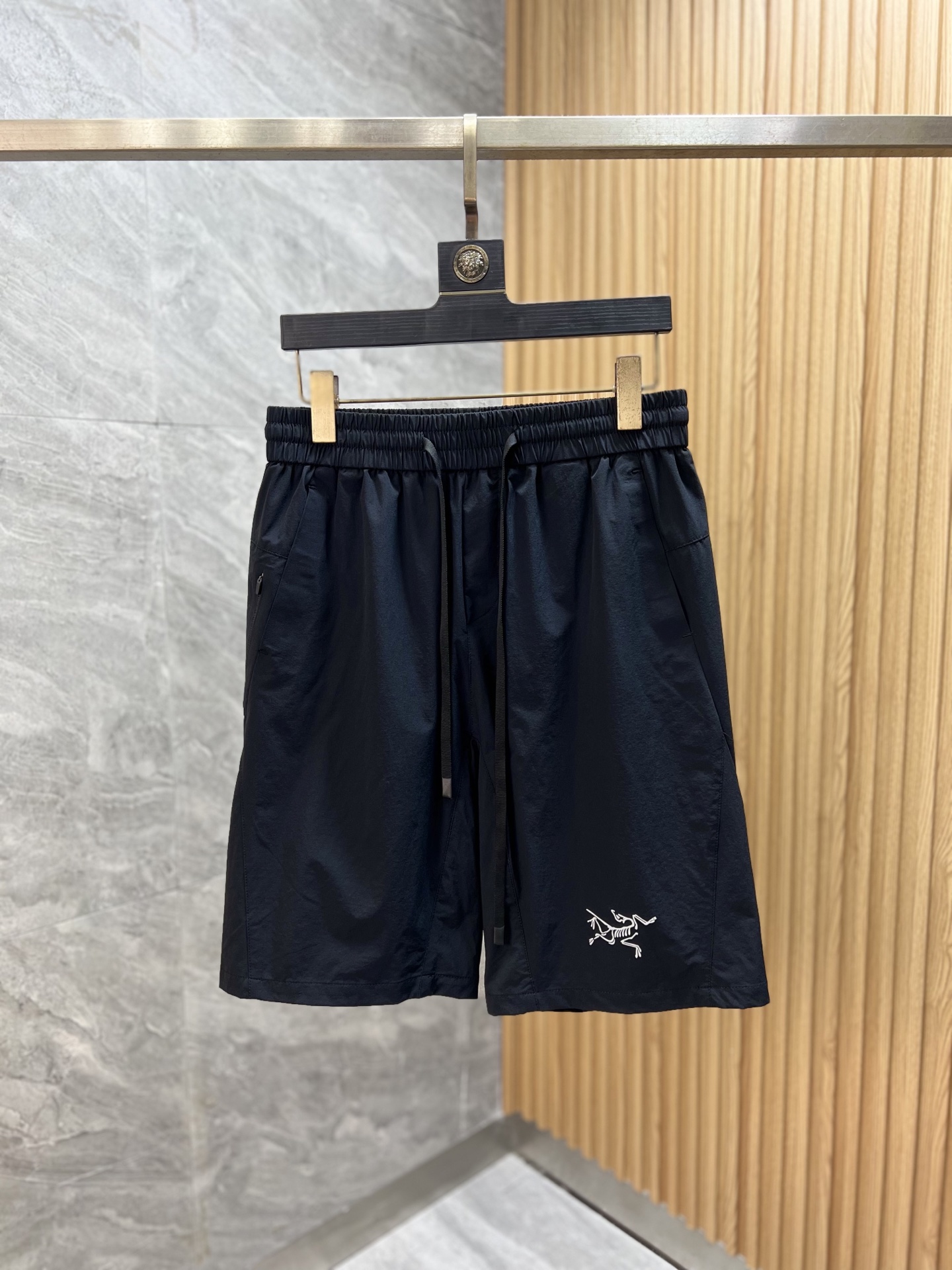 NO:437809,Archaeoptera Bird 2025 Spring and Summer New Products, Complete Three Standards, Shorts, Good Goods Don't Be Overview, Look at the Details Counter Code M-XXXL /140 Upper Body L, arc'teryx, shorts, alexander wang19860909始祖鸟 2025春夏新品 三标齐全 短裤 好货不用过多介绍 看细节 专柜码数M-XXXL /140上身L,arc'teryx,shorts,alexander wang,Men's clothing