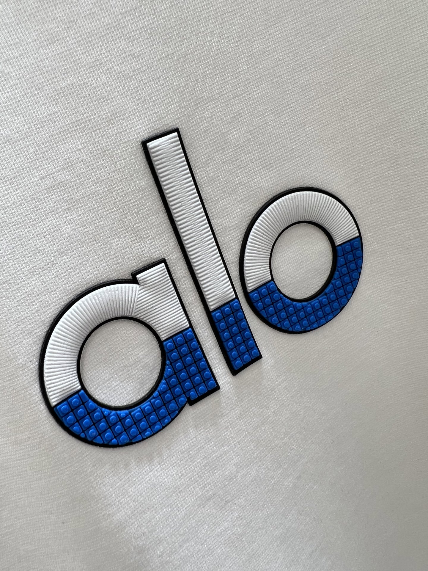 NO:459267,alo 2025 spring and summer new products are available, complete three standards, mercerized cotton round neck short-sleeved T-shirt, three-dimensional silicone process on chest, good products do not need to be introduced too much, look at the details, counter number M-XXXL 175/140 Suggestions, L,,, T-shirt,tees, t-shirt,alexander wang19860909alo 2025年春夏新品上新 三标齐全 丝光棉圆领短袖T恤 胸前立体硅胶工艺 好货不用过多介绍 看细节 专柜码数M-XXXL 175/140建议L,,,T-shirt,tees，t-shirt,alexander wang,Men's clothing