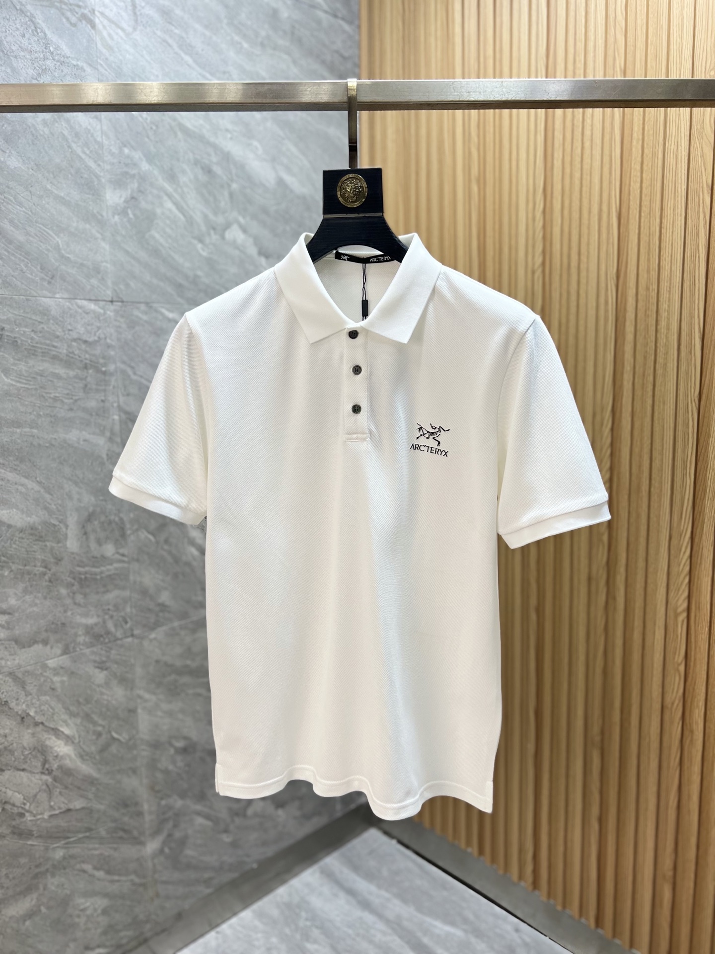 NO:455337,Arc/Architecture Bird New Products for Spring and Summer 2025 are available in new products, complete three standards, lapel short-sleeved POLO shirts, good products do not need to be introduced too much, look at the details, counter number M-XXXL 175/140 Suggestions, arc'teryx, T-shirt, alexander wang19860909Arc/始祖鸟 2025年春夏新品上新 三标齐全 翻领短袖POLO衫 好货不用过多介绍 看细节 专柜码数M-XXXL 175/140建议L,arc'teryx,T-shirt,alexander wang,Men's clothing