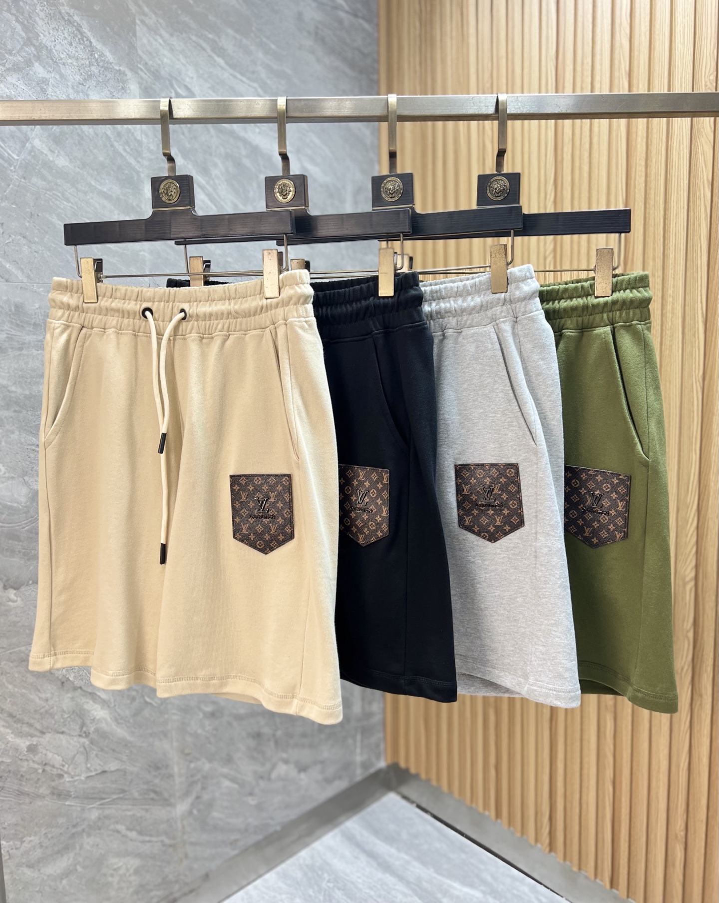 NO:509720,LV/Louis Vuitton 2025 Spring and Summer New Products are available, Three Standards Complete Shorts, Don’t need to introduce too much good products, look at the details, Counter Code M-XXXL 175/140 Suggestions, L, louis vuitton, louis vuitton, shorts, alexander wang19860909LV/路易威登 2025年春夏新品上新 三标齐全 短裤 好货不用过多介绍 看细节 专柜码数M-XXXL 175/140建议L,,louis vuitton,louis vuitton,shorts,alexander wang,Men's clothing