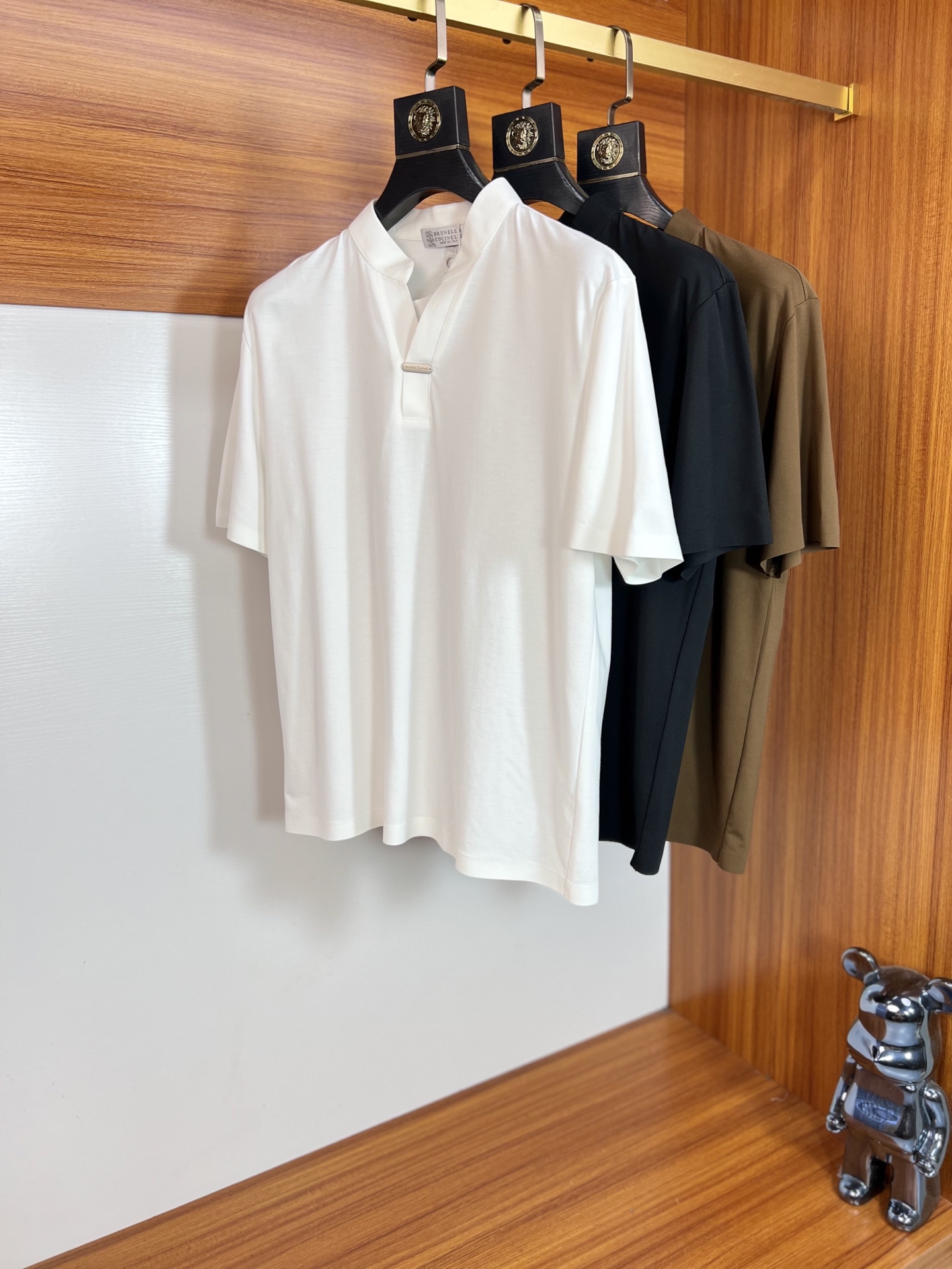 NO:462500,BC 2025 new spring and summer products are available, complete three standards, lapel short-sleeved polo shirt, good products do not need to be introduced too much, look at the details, counter number M-XXXL /140 suggestions L, T-shirt, alexander wang19860909BC 2025年春夏新品上新 三标齐全 翻领短袖polo衫 好货不用过多介绍 看细节 专柜码数M-XXXL /140建议L,,T-shirt,alexander wang,Men's clothing