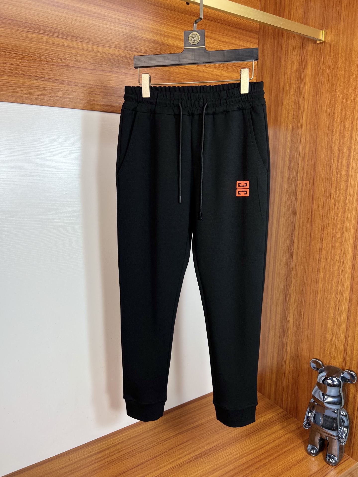 _ds-9sXhd7fWLDggbrsrmlGdrf9cW18EP_pF47QQ