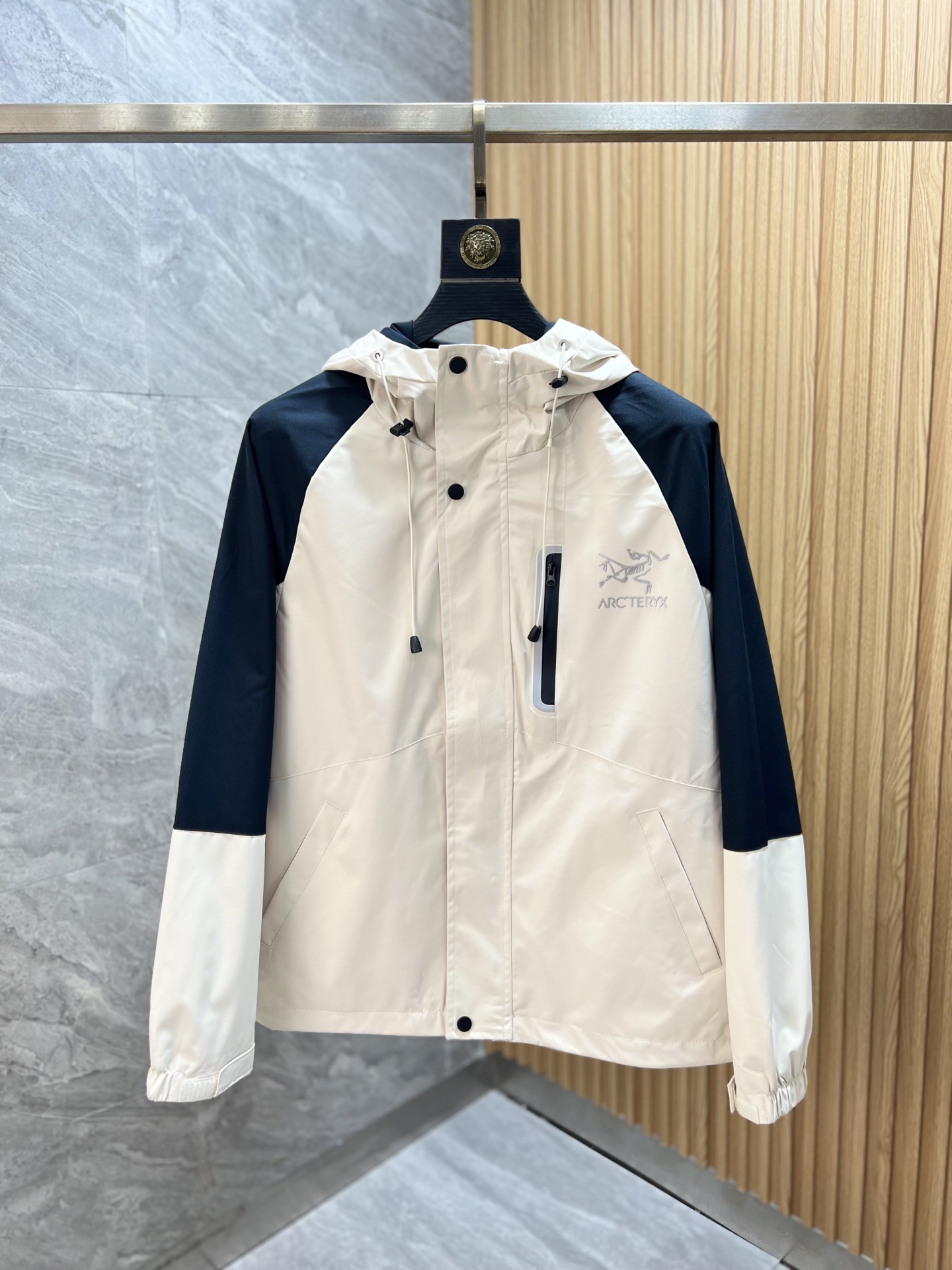 NO:521721,Arc/Architecture Bird 2025 new autumn and winter products are available, complete three standards, jackets, no need to introduce too much good products, look at the details, counter code M-XXXL /140 suggestions L, arc'teryx, jackets & coats, jackets & coats, alexander wang19860909Arc/始祖鸟 2025年秋冬新品上新 三标齐全 夹克外套 好货不用过多介绍 看细节 专柜码数M-XXXL /140建议L,arc'teryx,jackets & coats,jackets & coats,alexander wang,Men's clothing