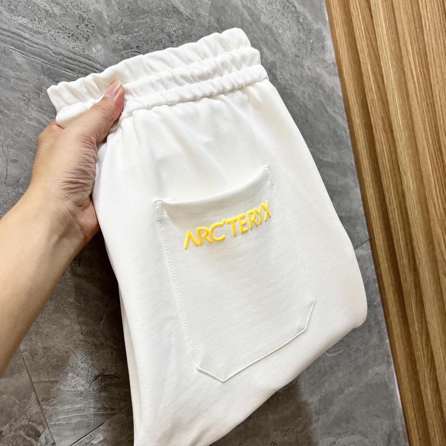 NO:568179,Arc/Arc'teryx 2025 autumn and winter new products, complete with three labels, casual pants, good products, no need to introduce too much, look at the details, counter size M-XXXL /140 upper body L, arc'teryx, alexander wang19860909Arc/始祖鸟 2025秋冬新品 三标齐全 休闲裤 好货不用过多介绍 看细节 专柜码数M-XXXL /140上身L,arc'teryx,alexander wang,Men's clothing